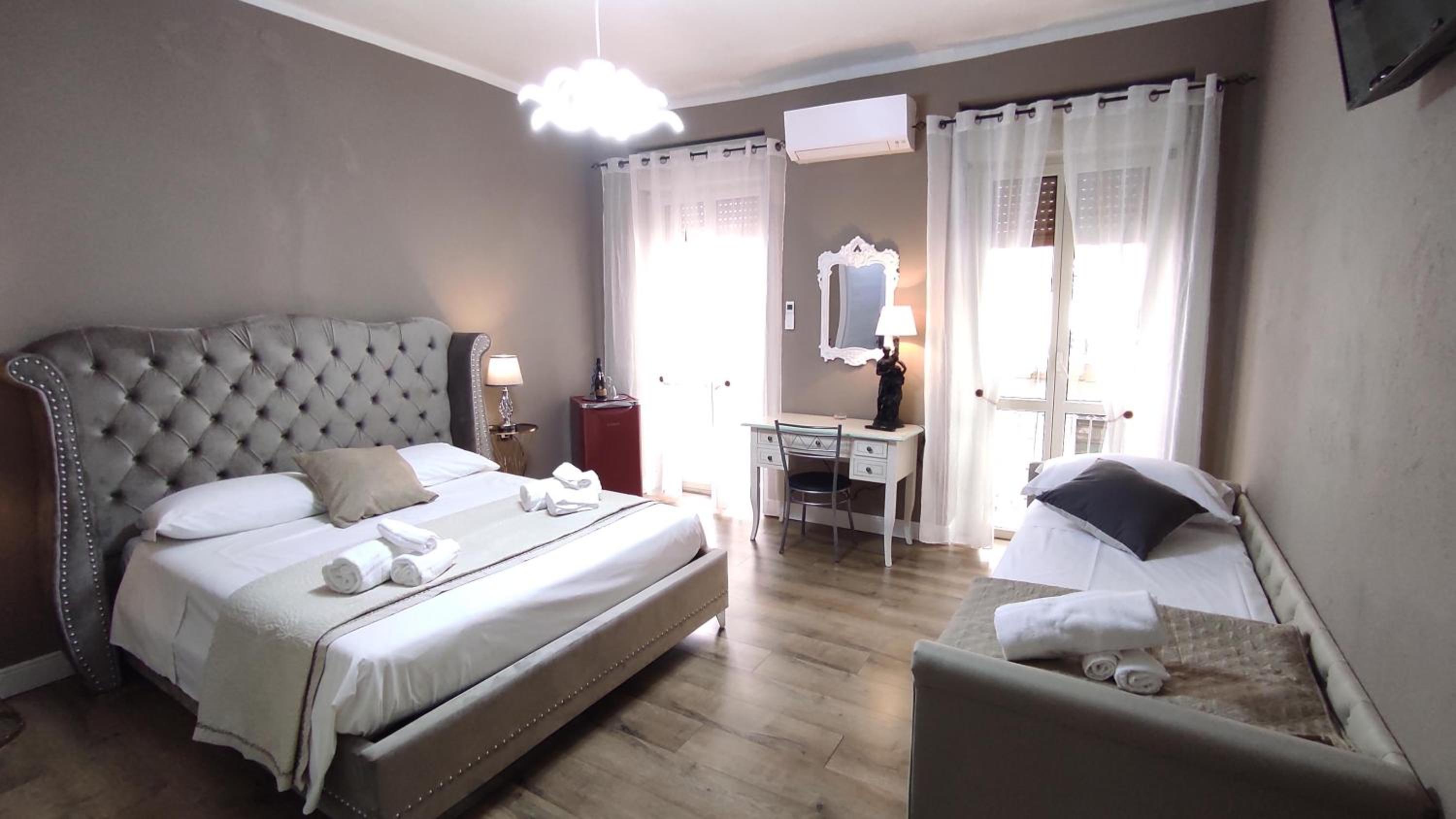 Deluxe Triple Room with Balcony