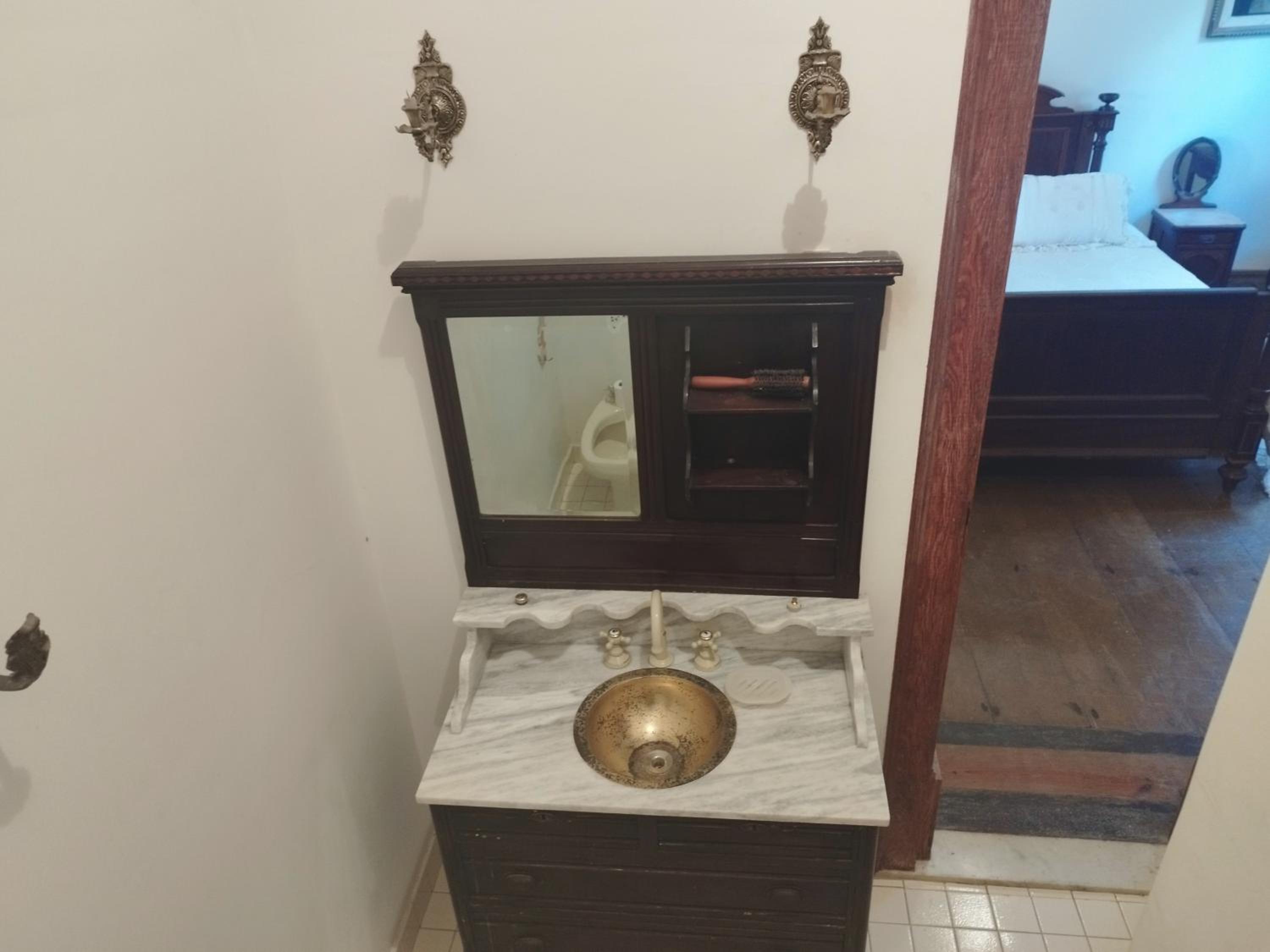 Double Room with Private Bathroom photo 2
