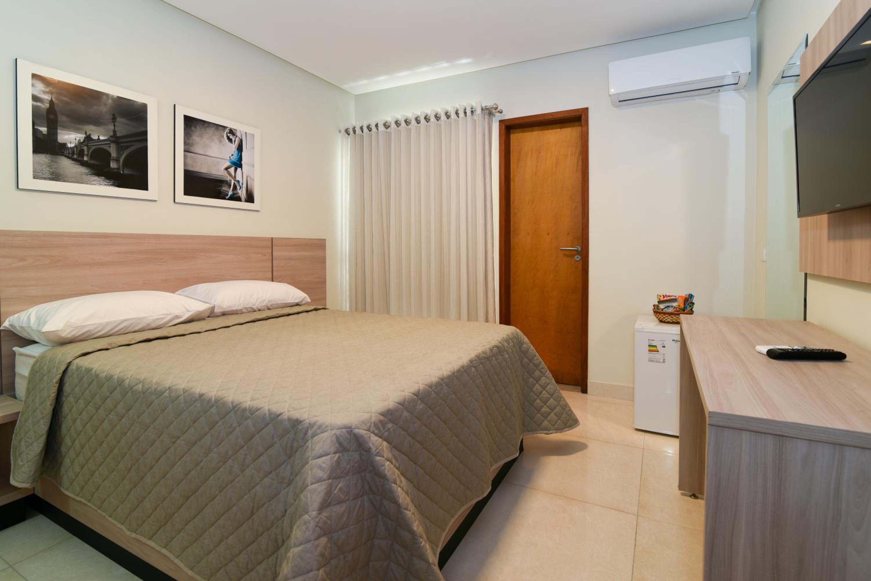 Single Room photo 2