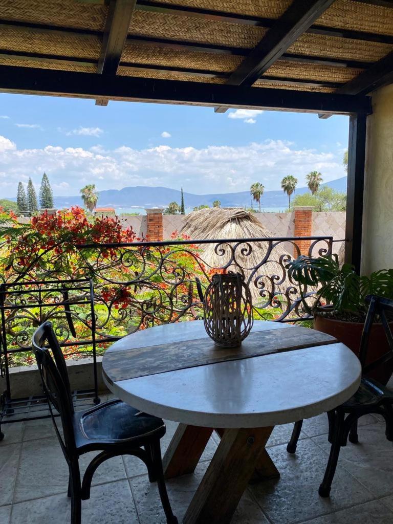 Suite Palapa Lake View - Photo 21