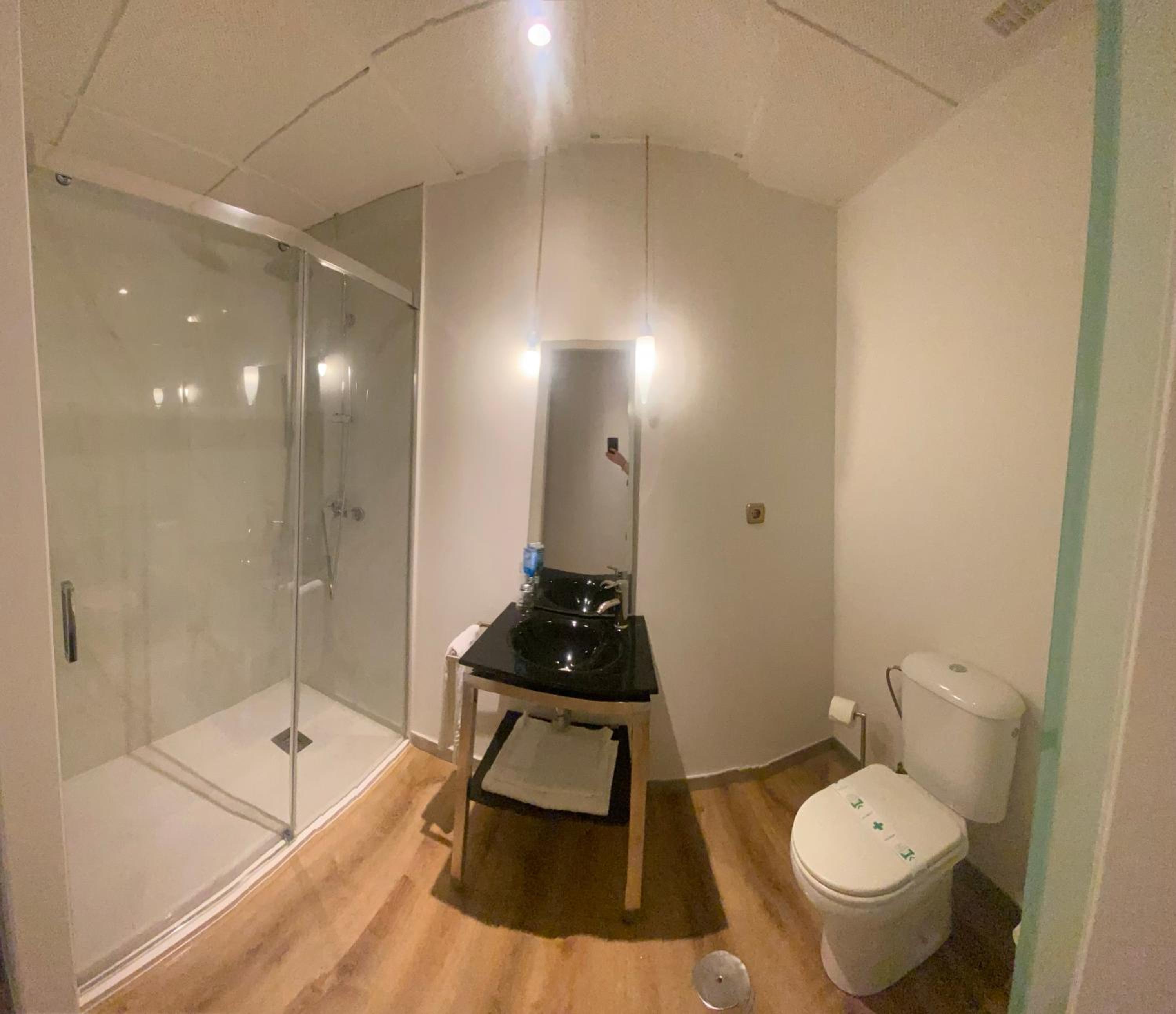 Standard Twin Room photo 2