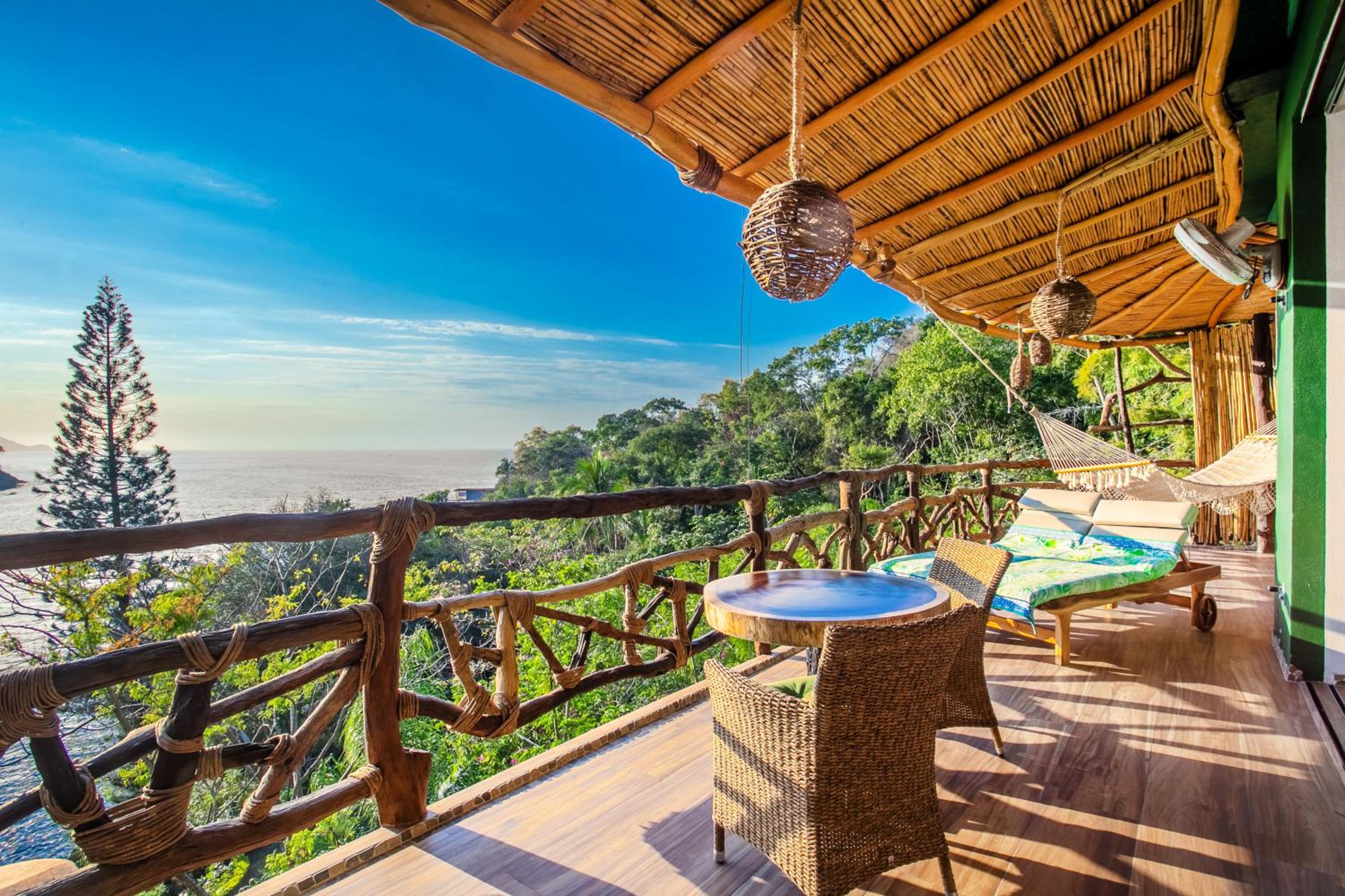 Suite with Private Pool photo 3