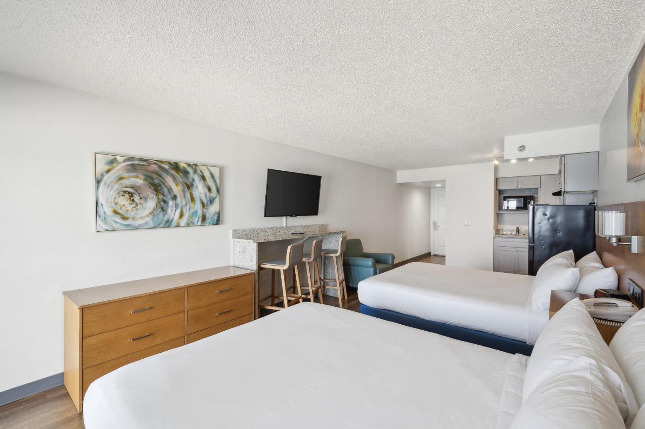 Suite With Ocean/Gulf View - Photo 2
