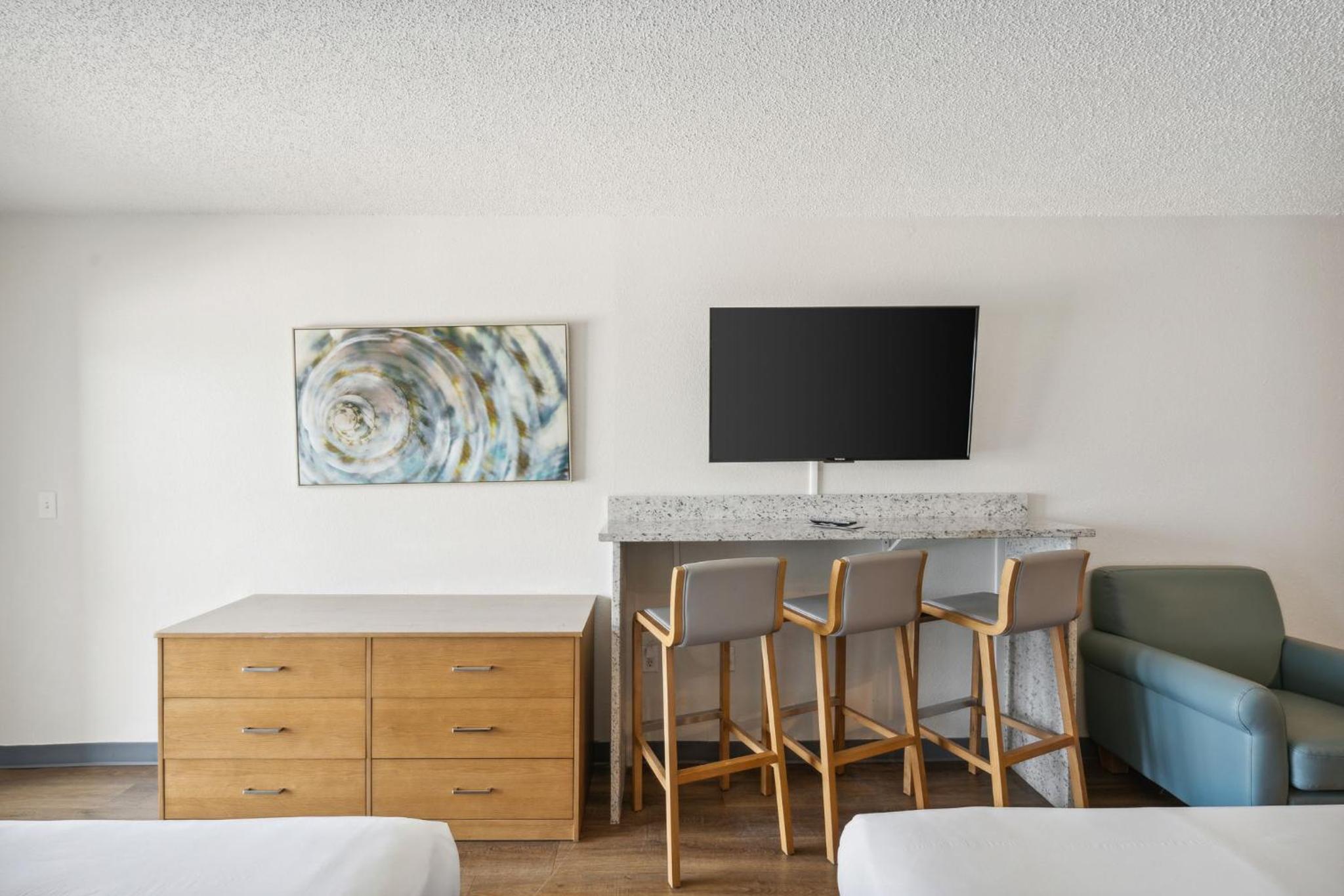 Suite With Ocean/Gulf View - Photo 5