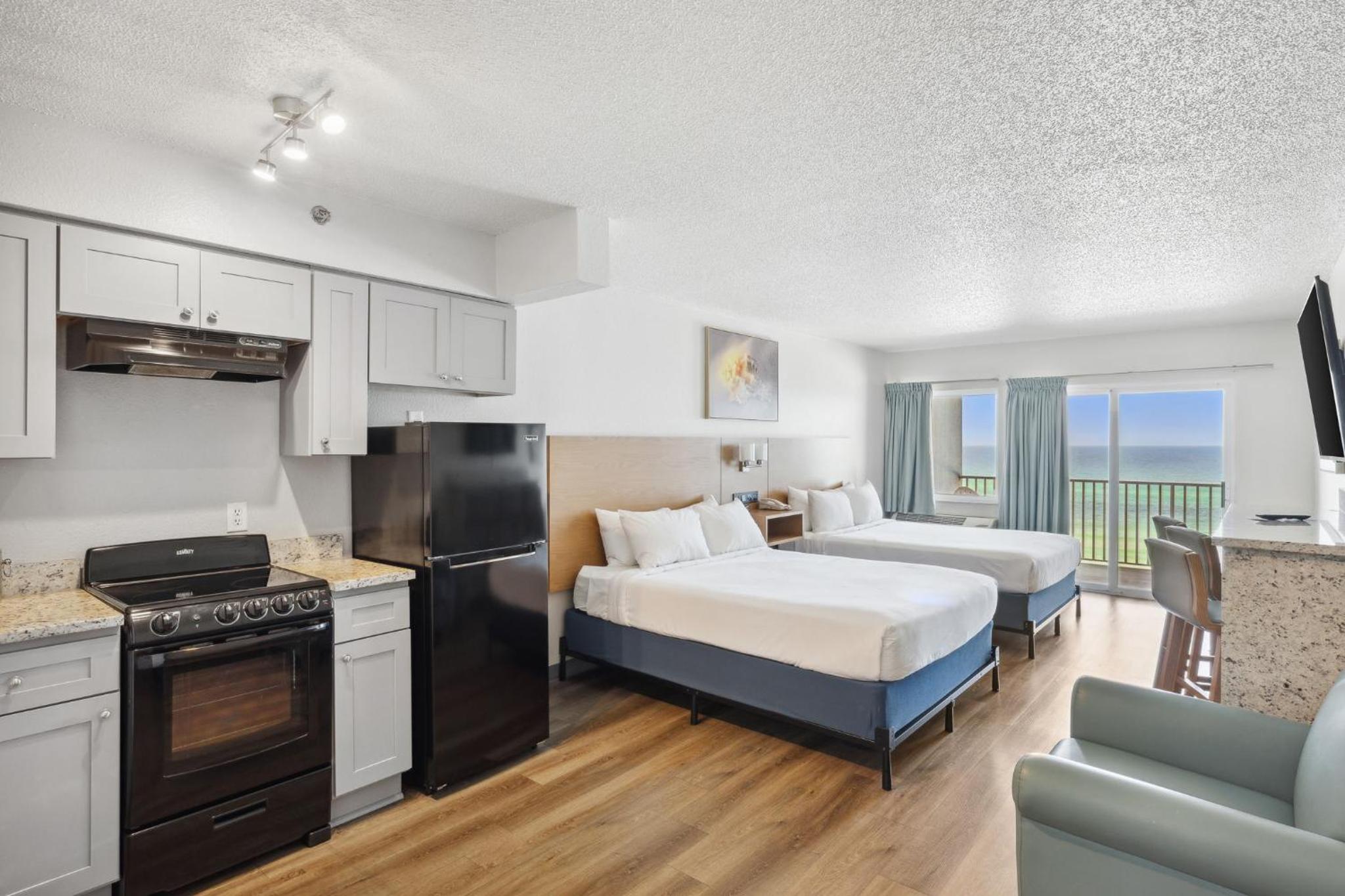 Suite With Ocean/Gulf View - Photo 9