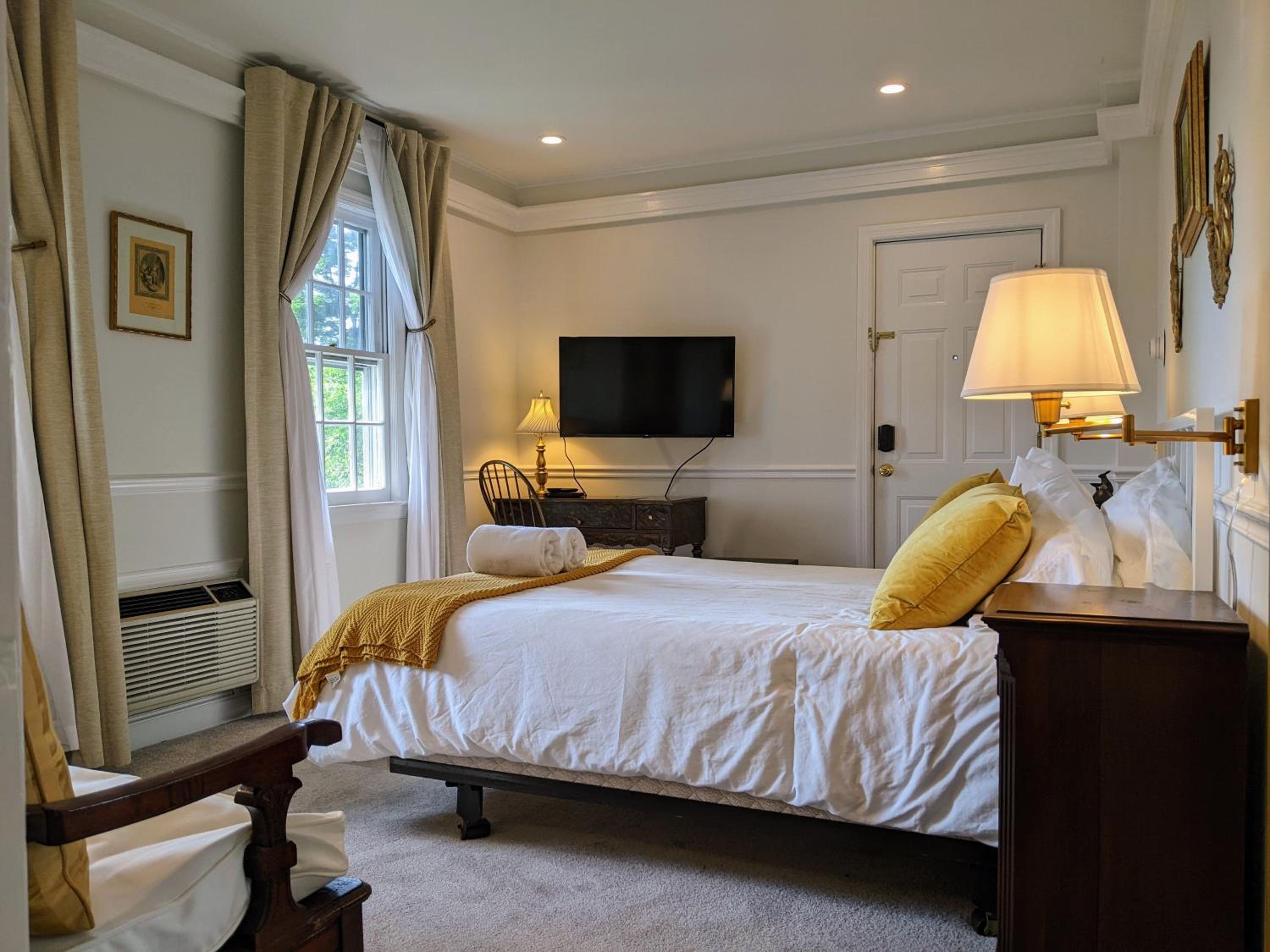 Small Double Room