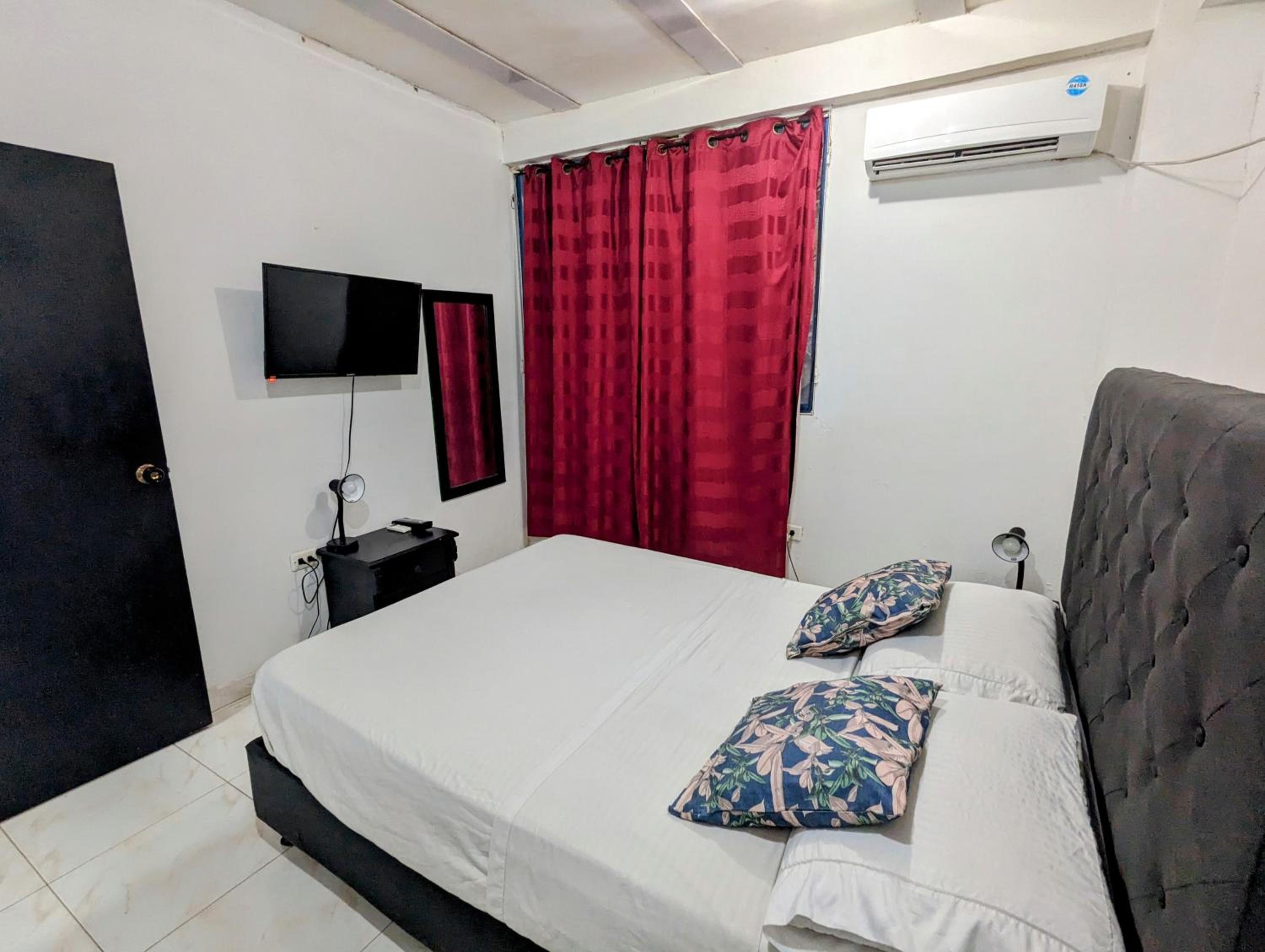 Studio Apartment With Sea View photo 1