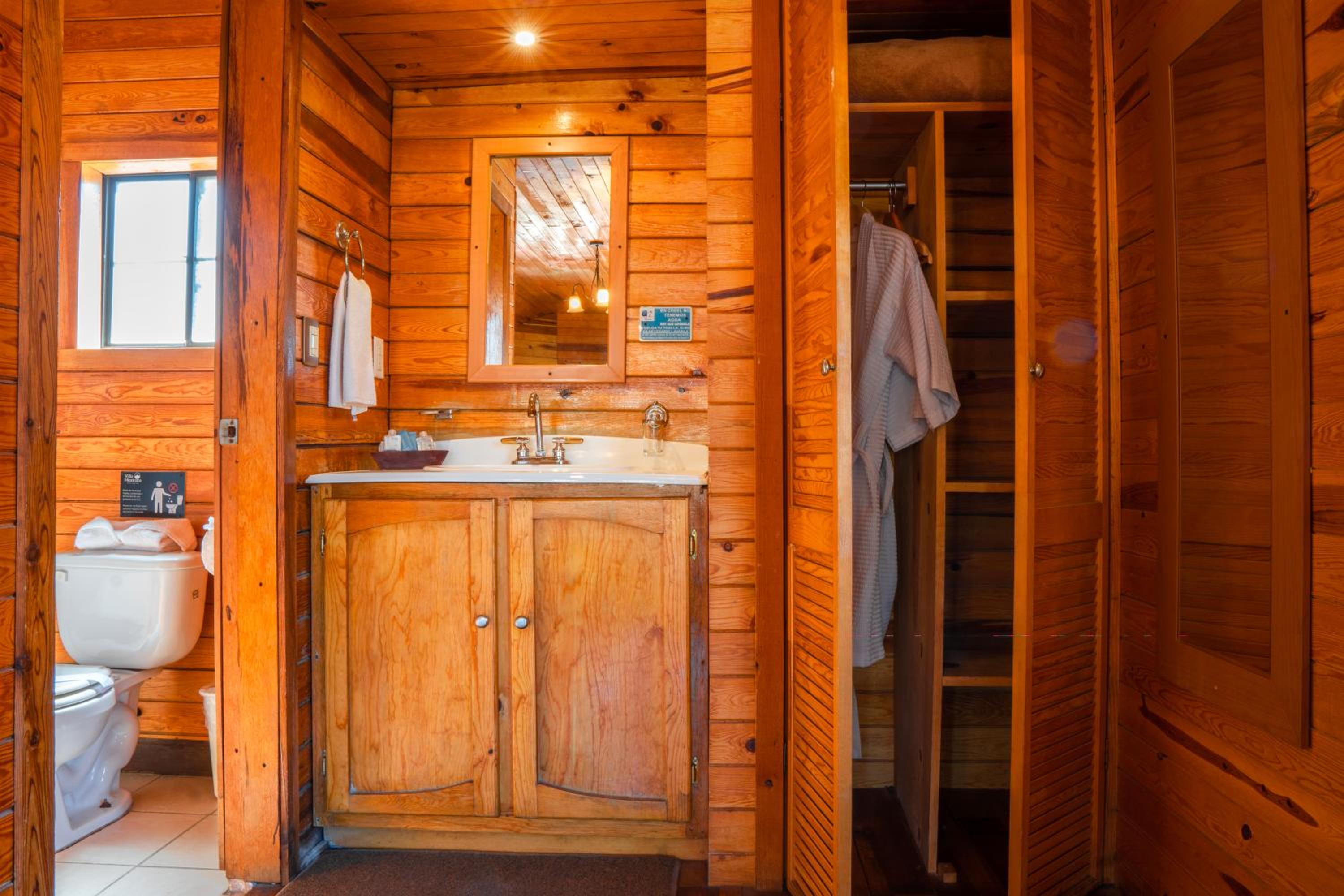 Superior Twin Room - Photo 7
