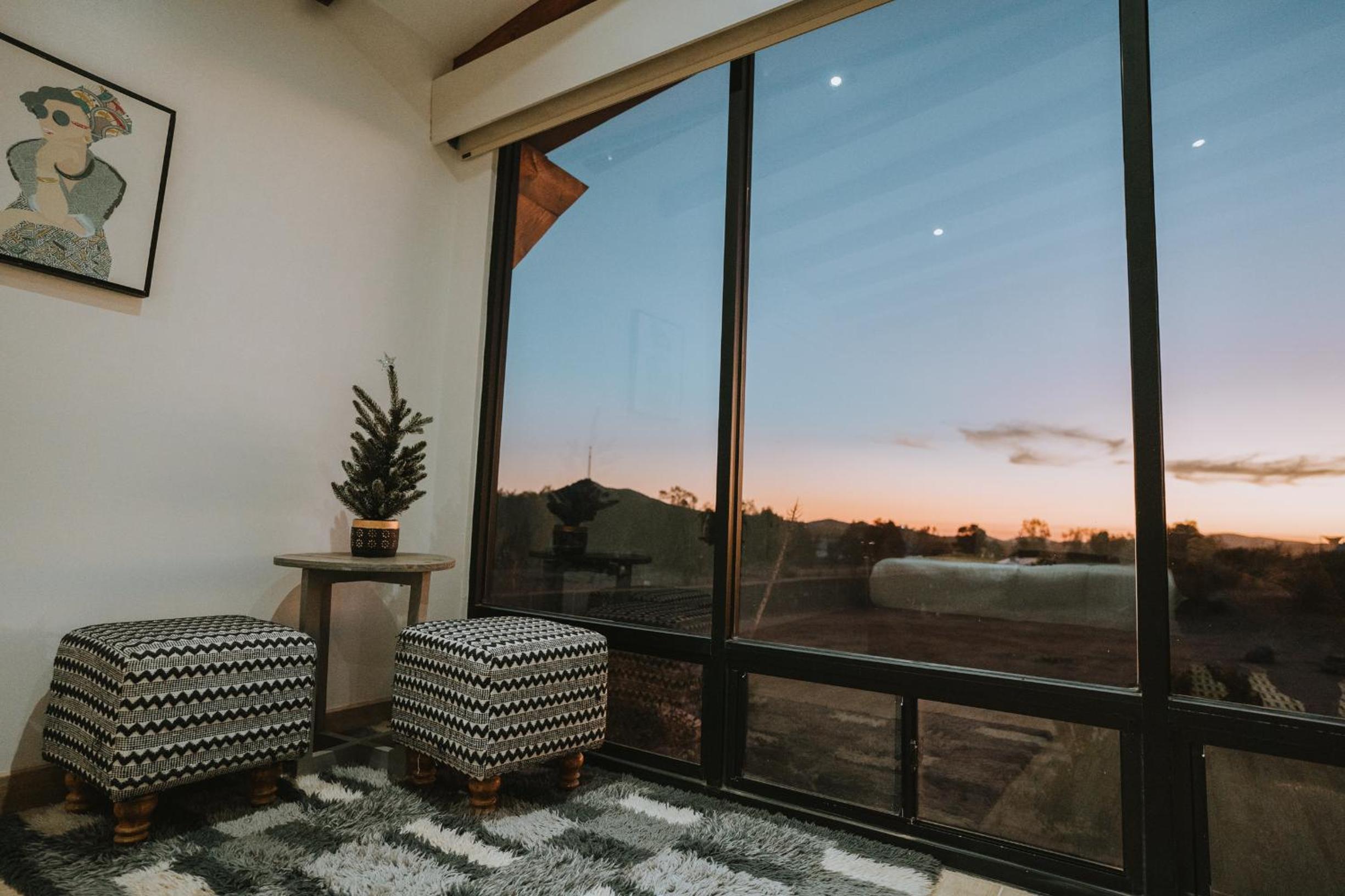 Deluxe Room - Photo 8