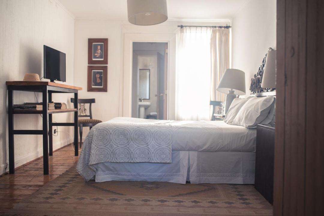 Standard Queen Room photo 3