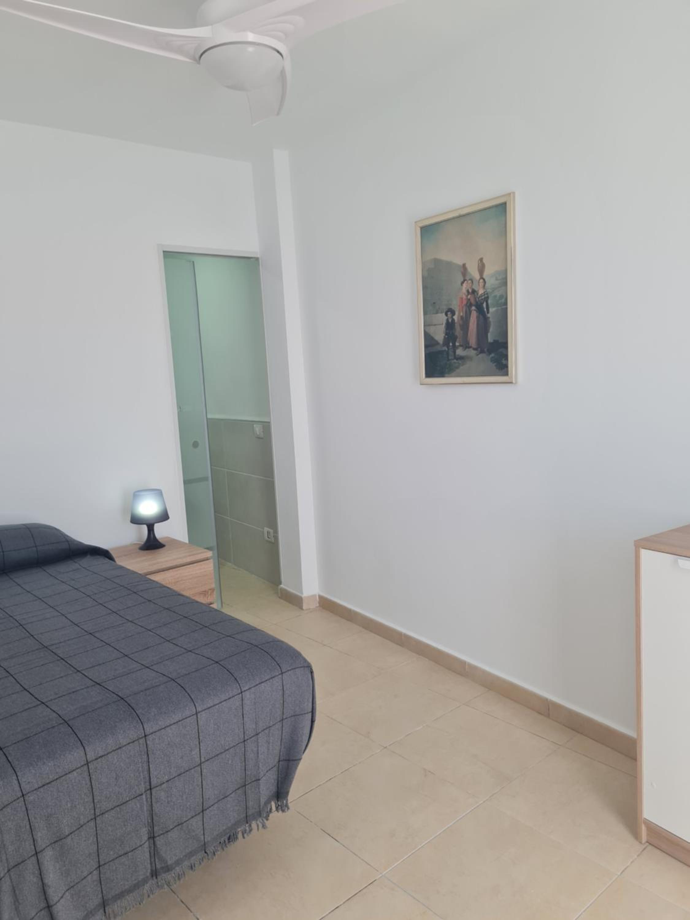 Habitación Sencilla con Balcón