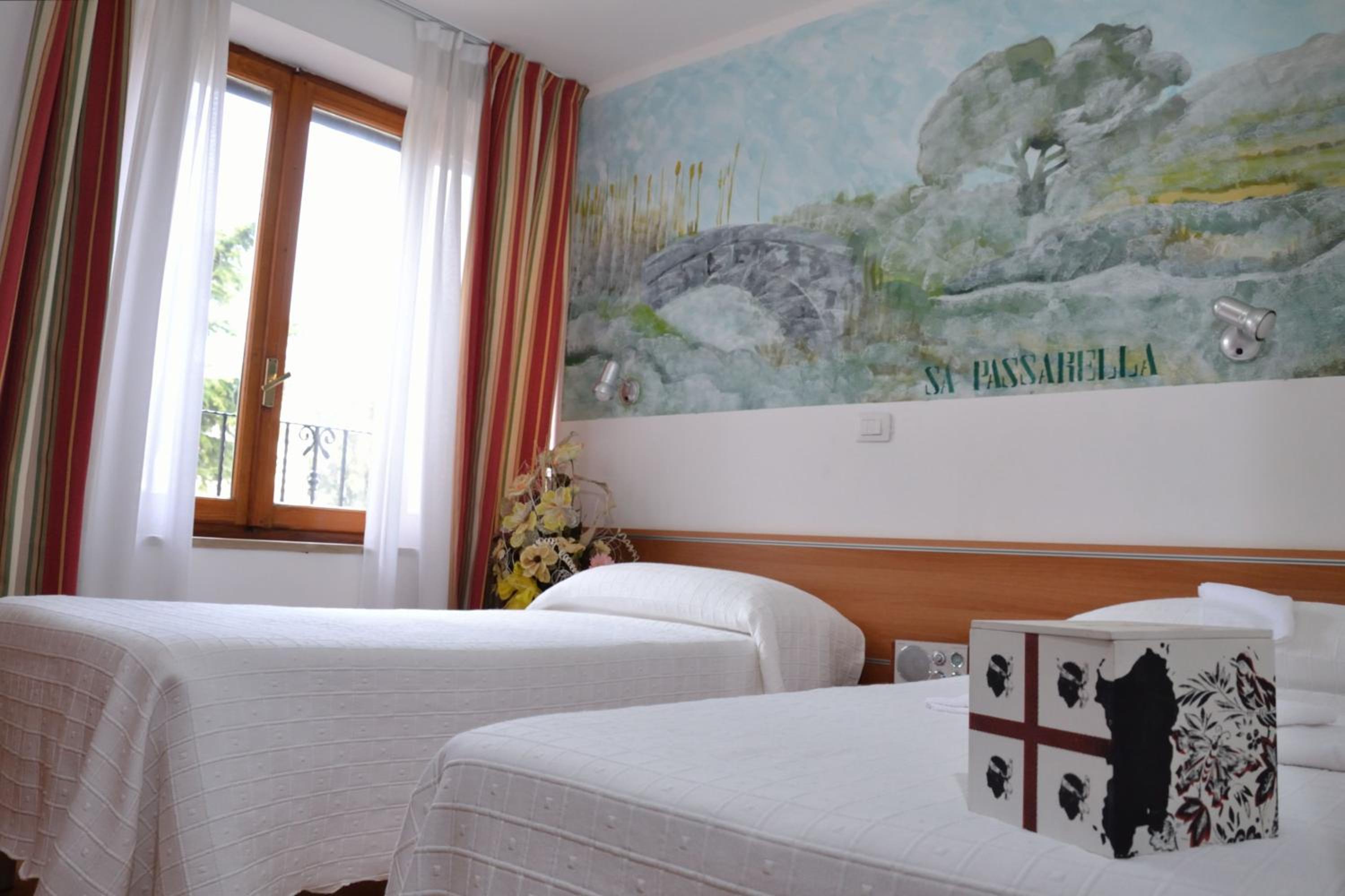 Double or Twin Room with Private Bathroom