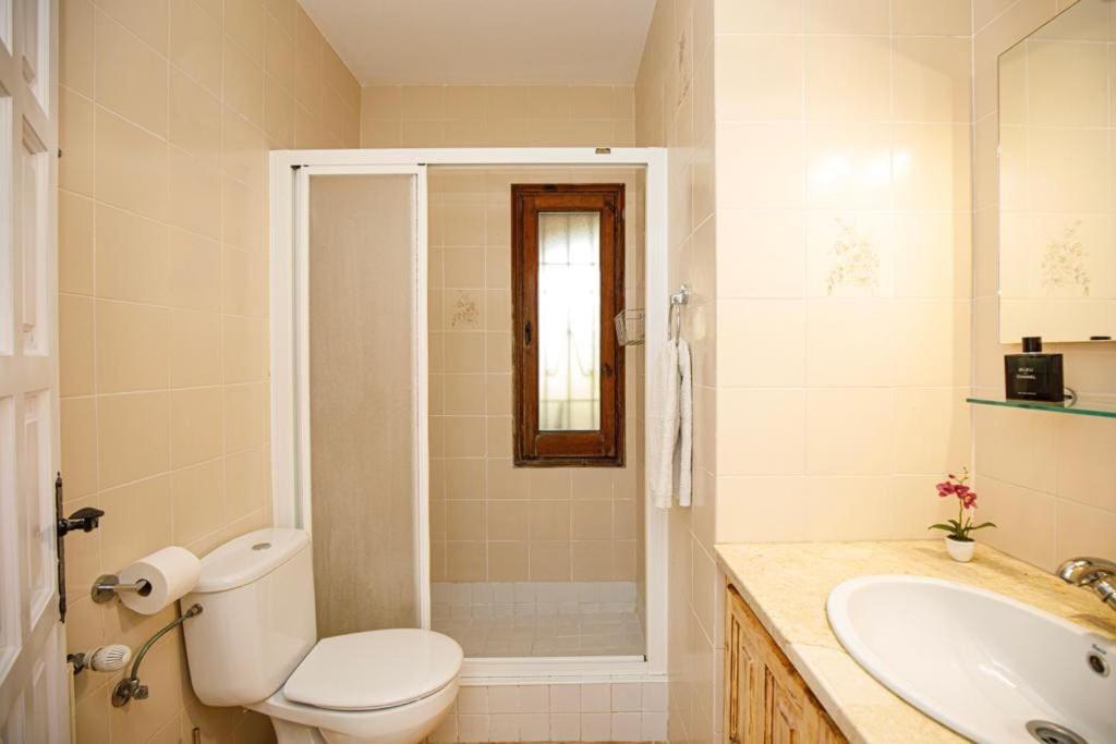 Three-Bedroom Villa photo 2