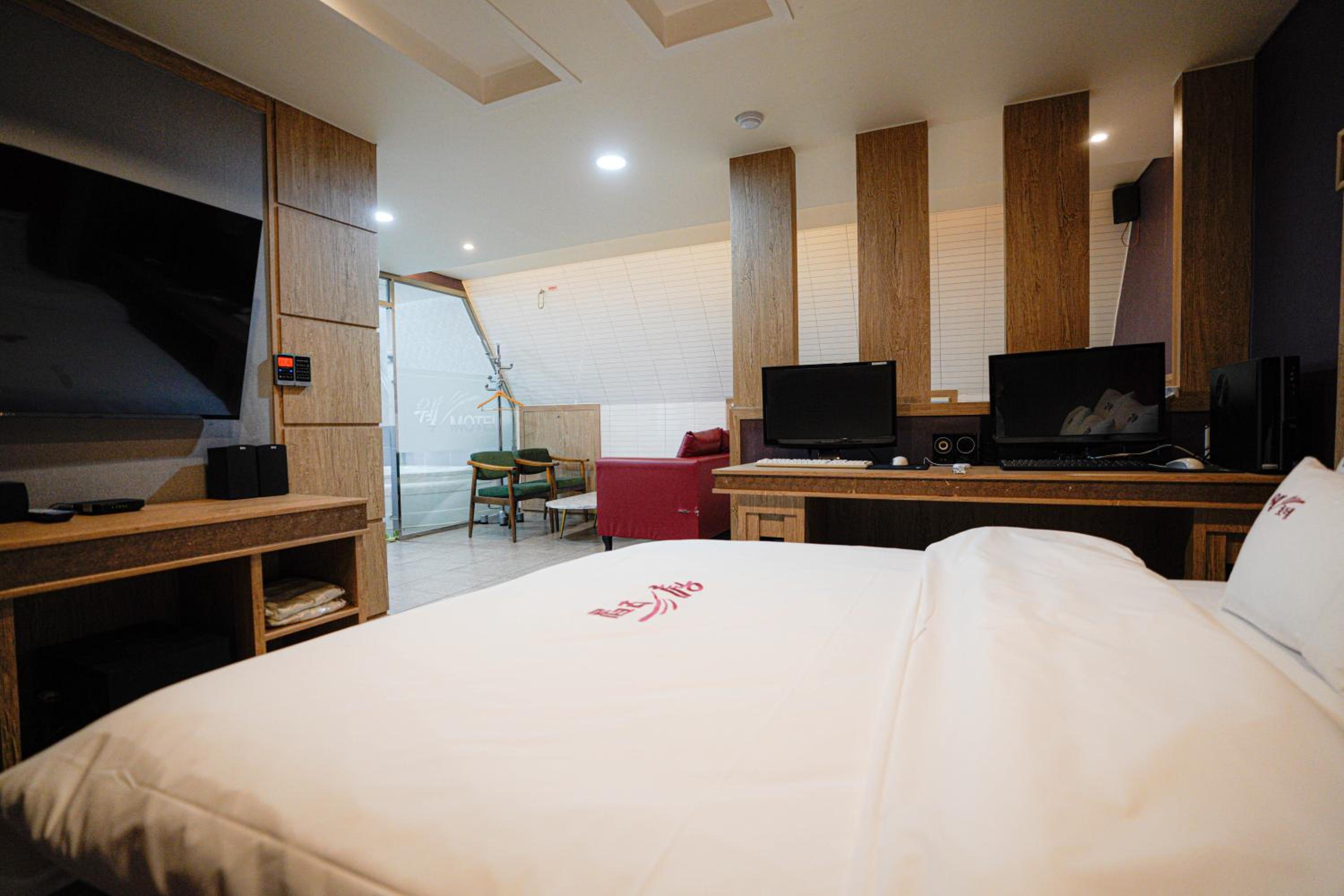 Family Suite - Photo 2