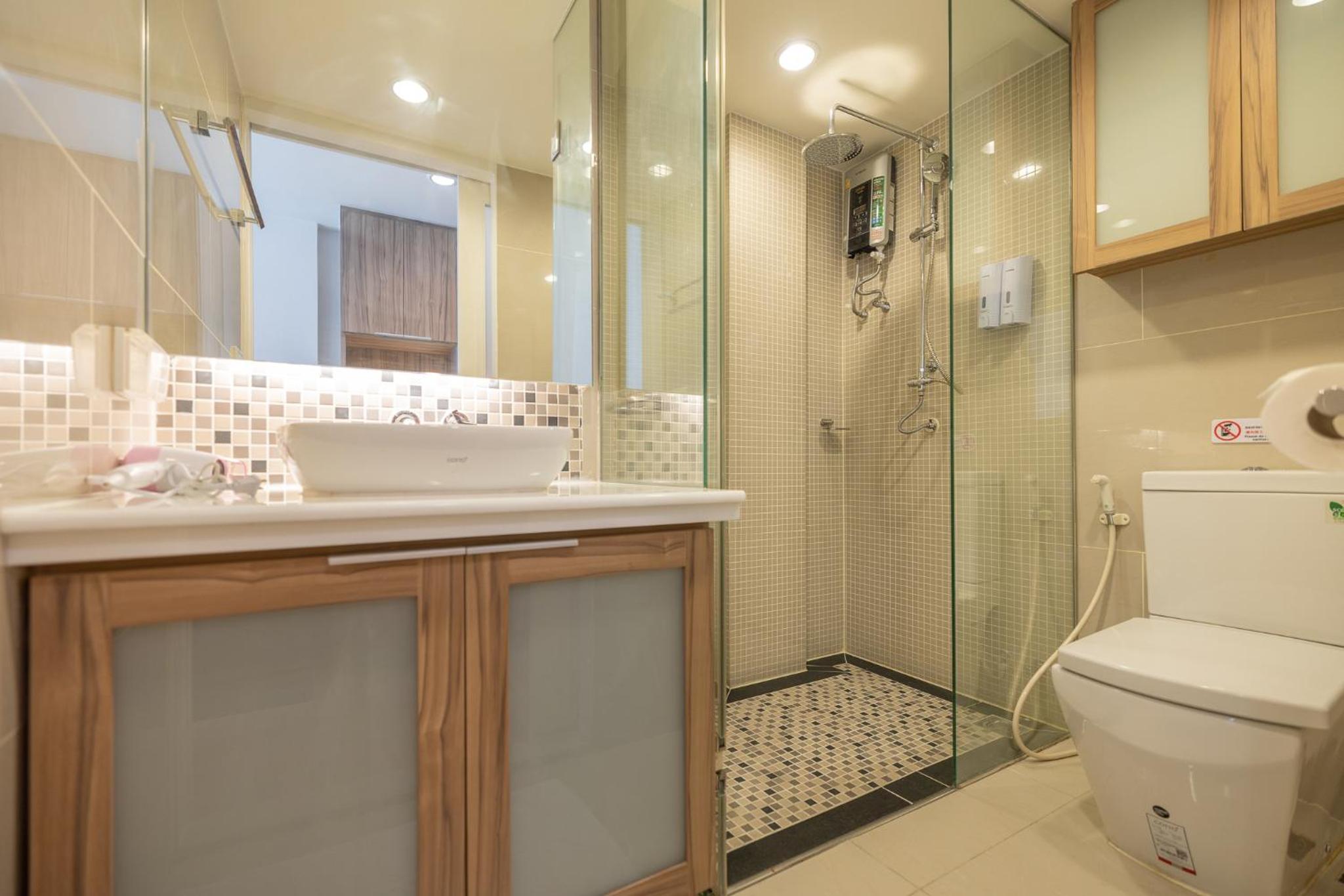 Twin Room with Balcony photo 2