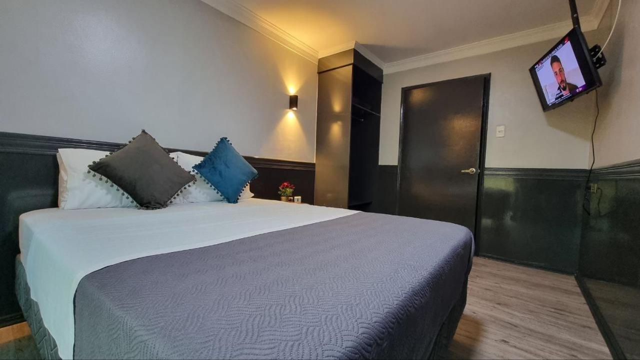 Executive Suite photo 1