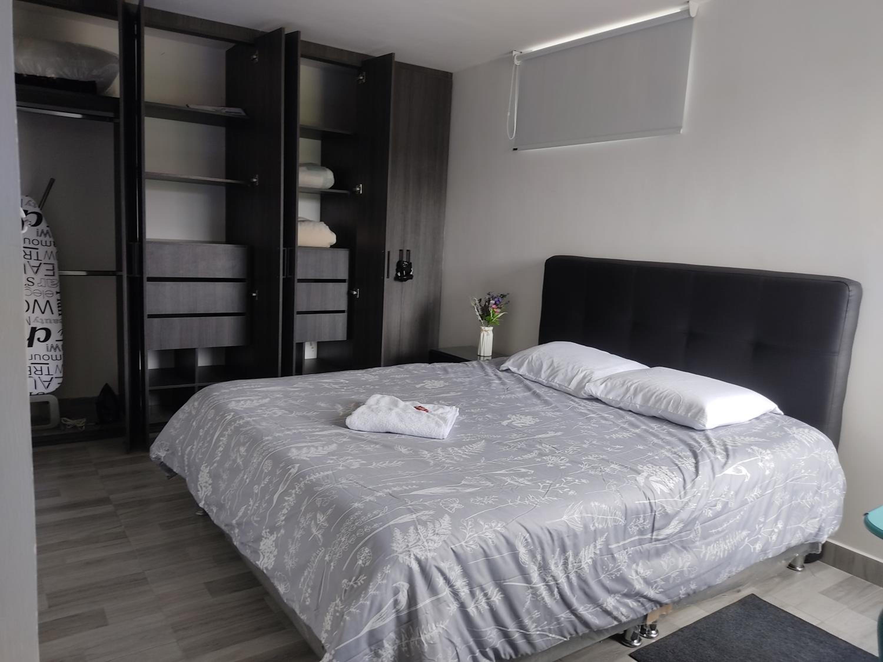 Three-Bedroom Apartment photo 1