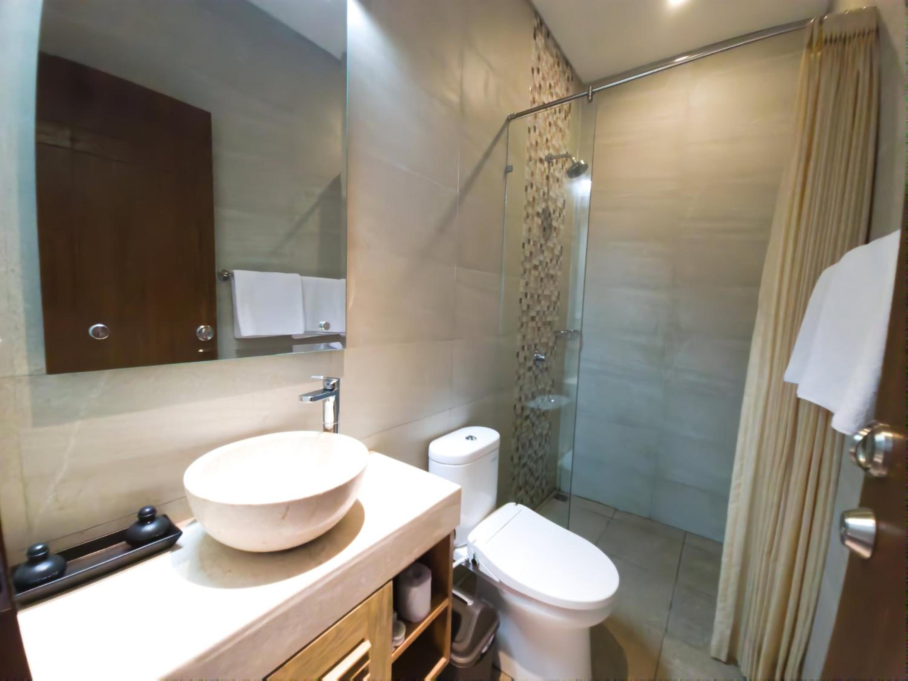 Standard Double Room - Photo 7