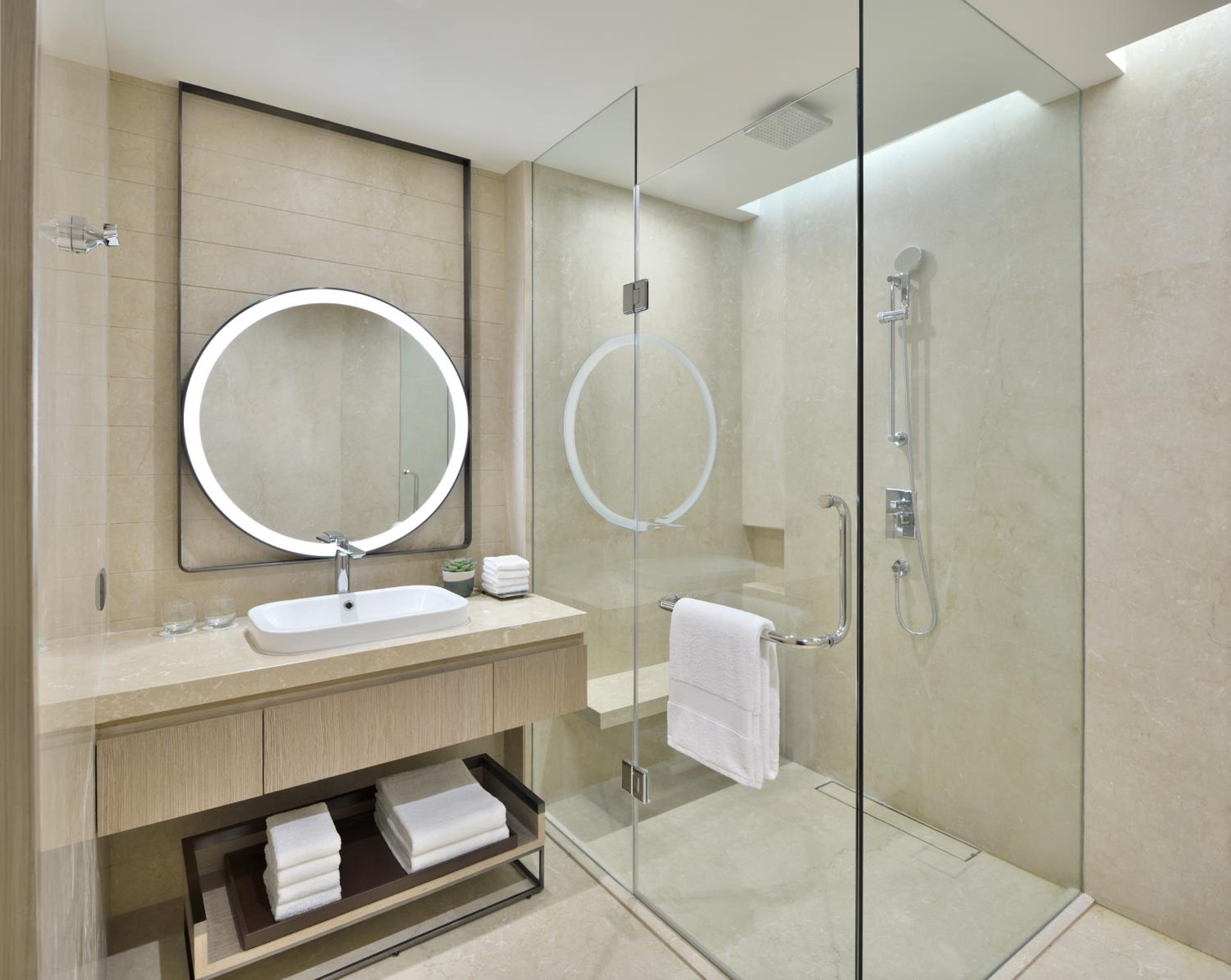 Studio Suite, 1 King, City View, Balcony - 20% discount on Food and Beverage Studio Suite, 1 King, City View, Balcony - 20% discount on Food and Beverage