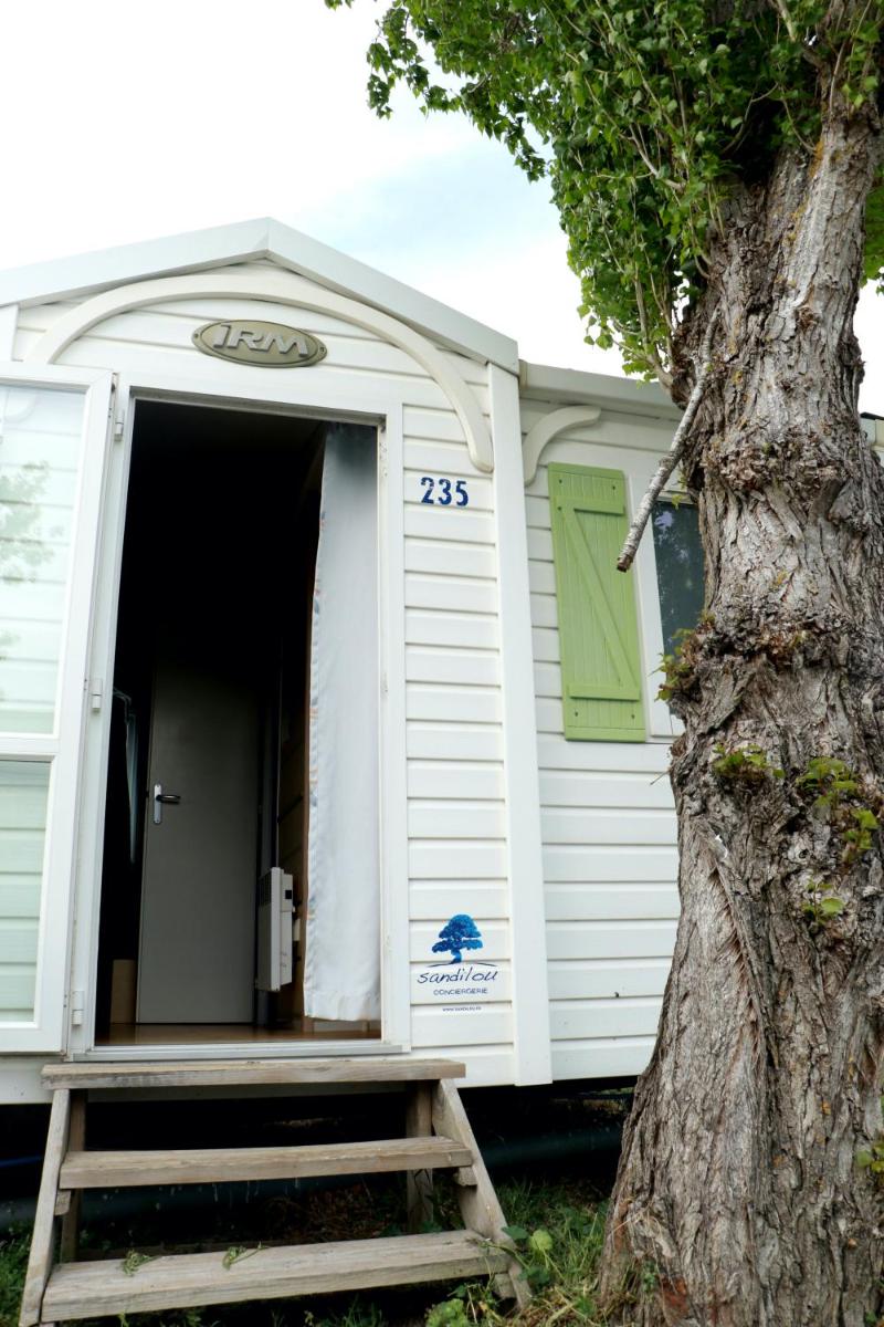 Mobile Home photo 3