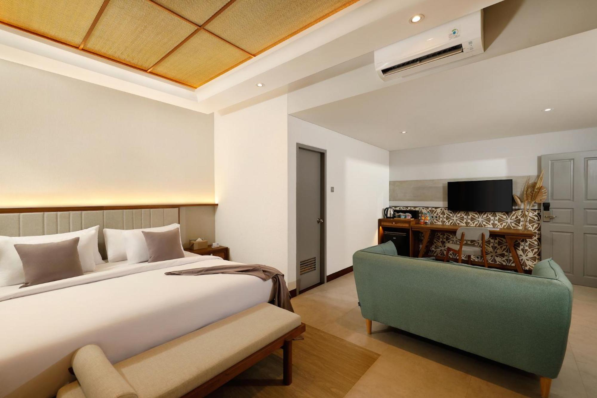 Large Double Room
