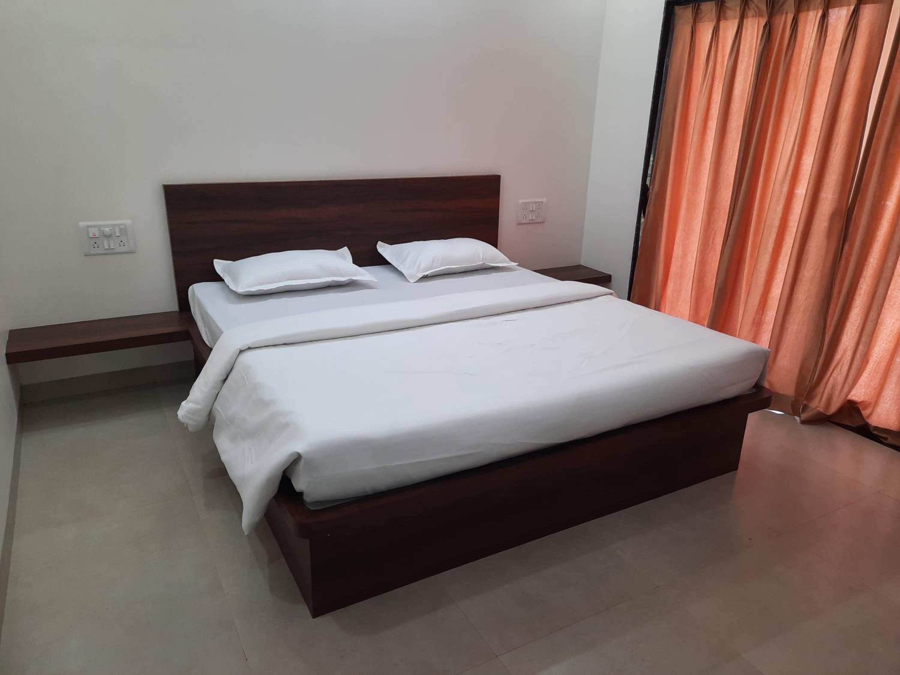 Standard Double Room - Photo 1