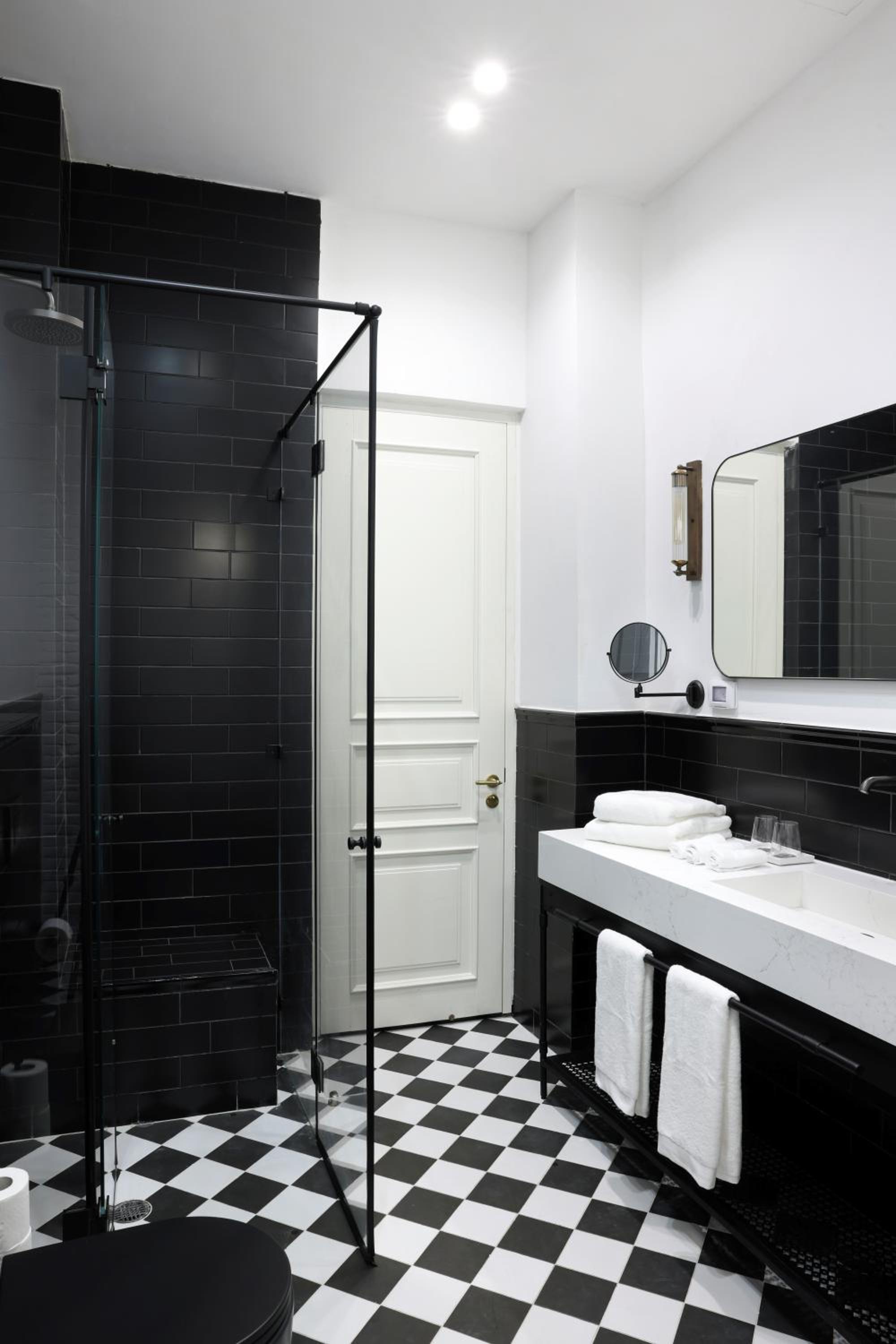 Deluxe Premium Room - Photo 10