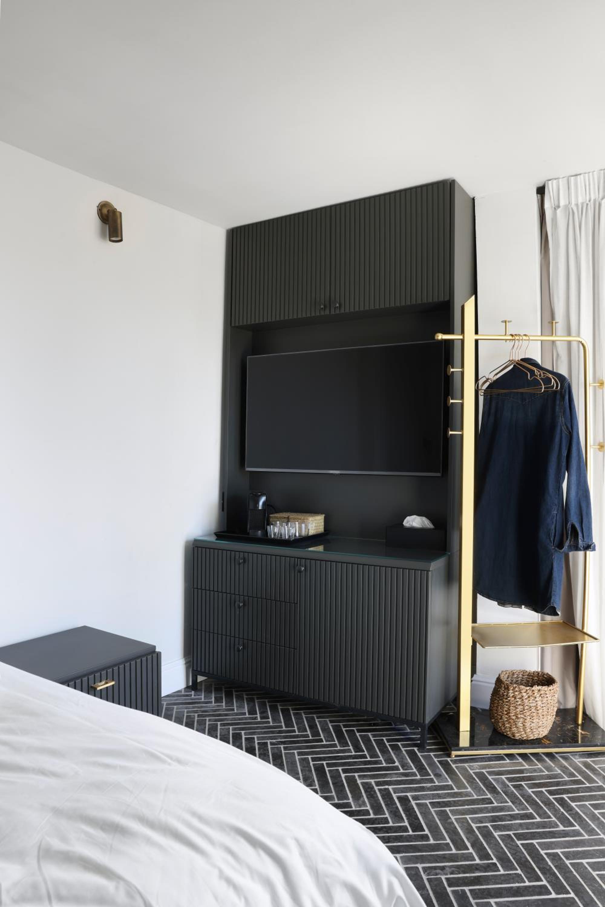 Mini Premium Room with Rooftop & Outdoor Bath - Photo 15