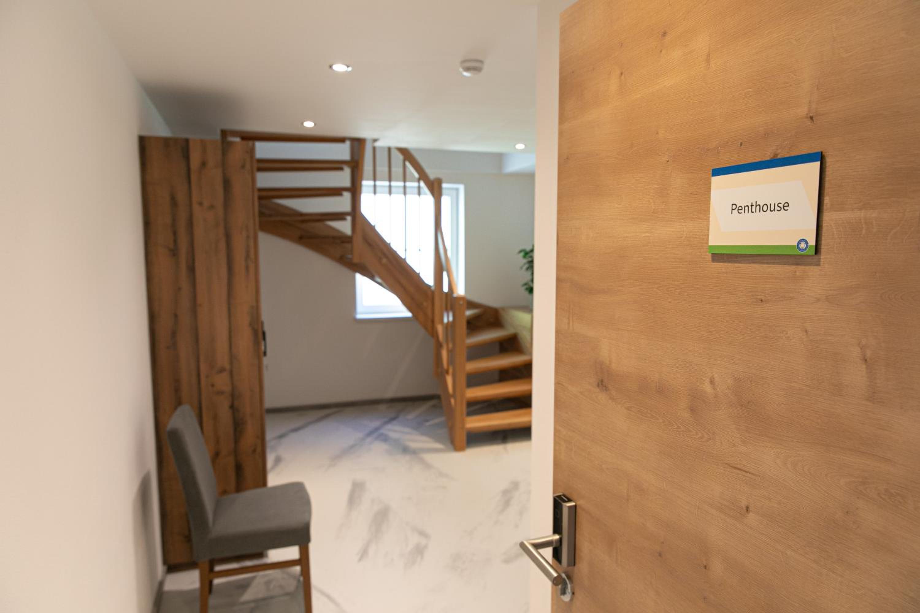 Penthouse with Lake View photo 1