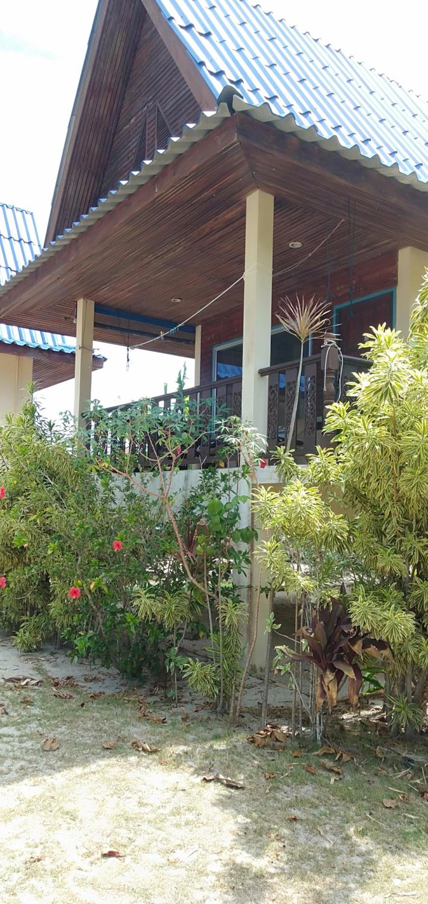 Bungalow with Sea View photo 2