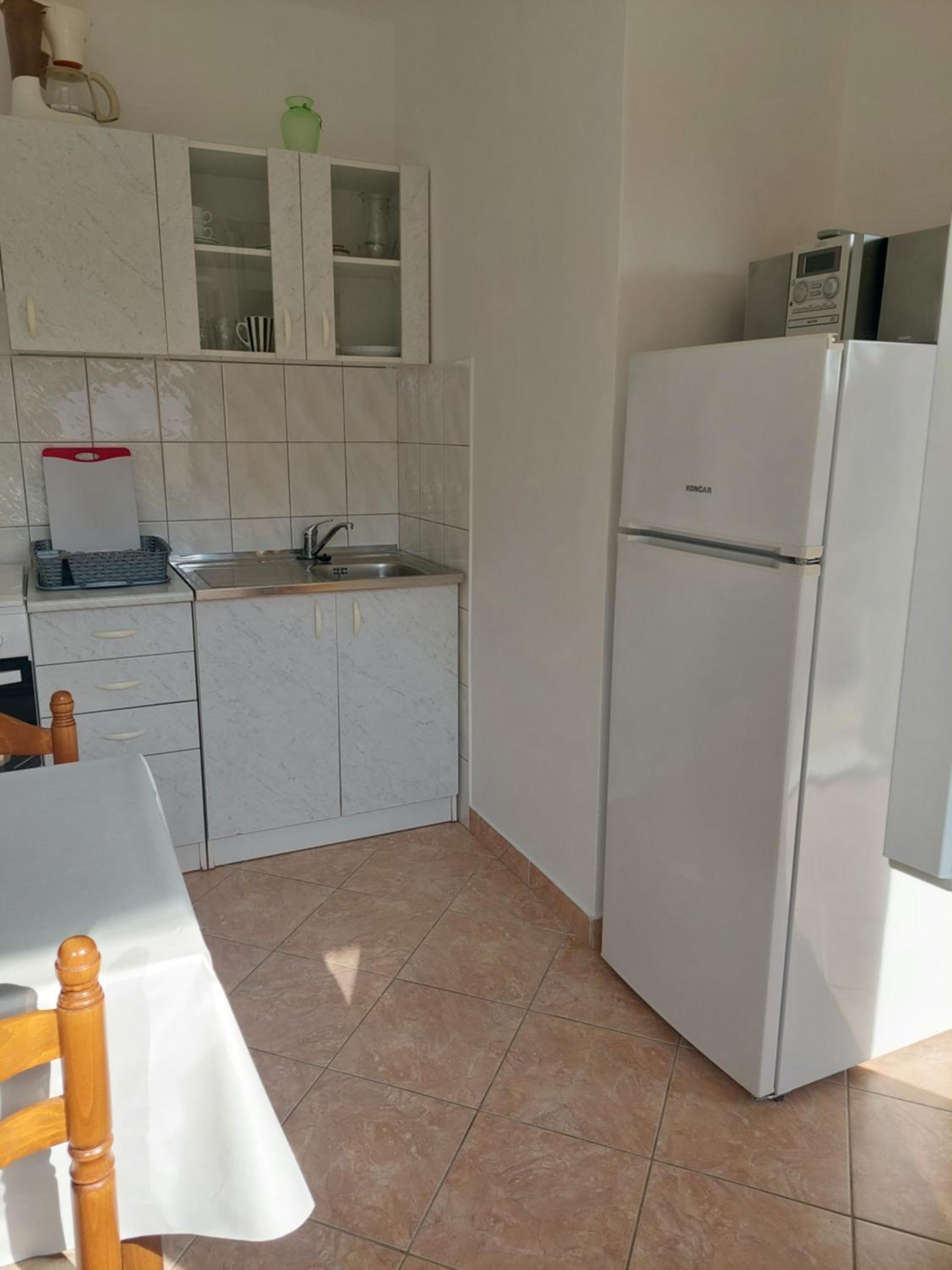 One-Bedroom Apartment - Photo 21
