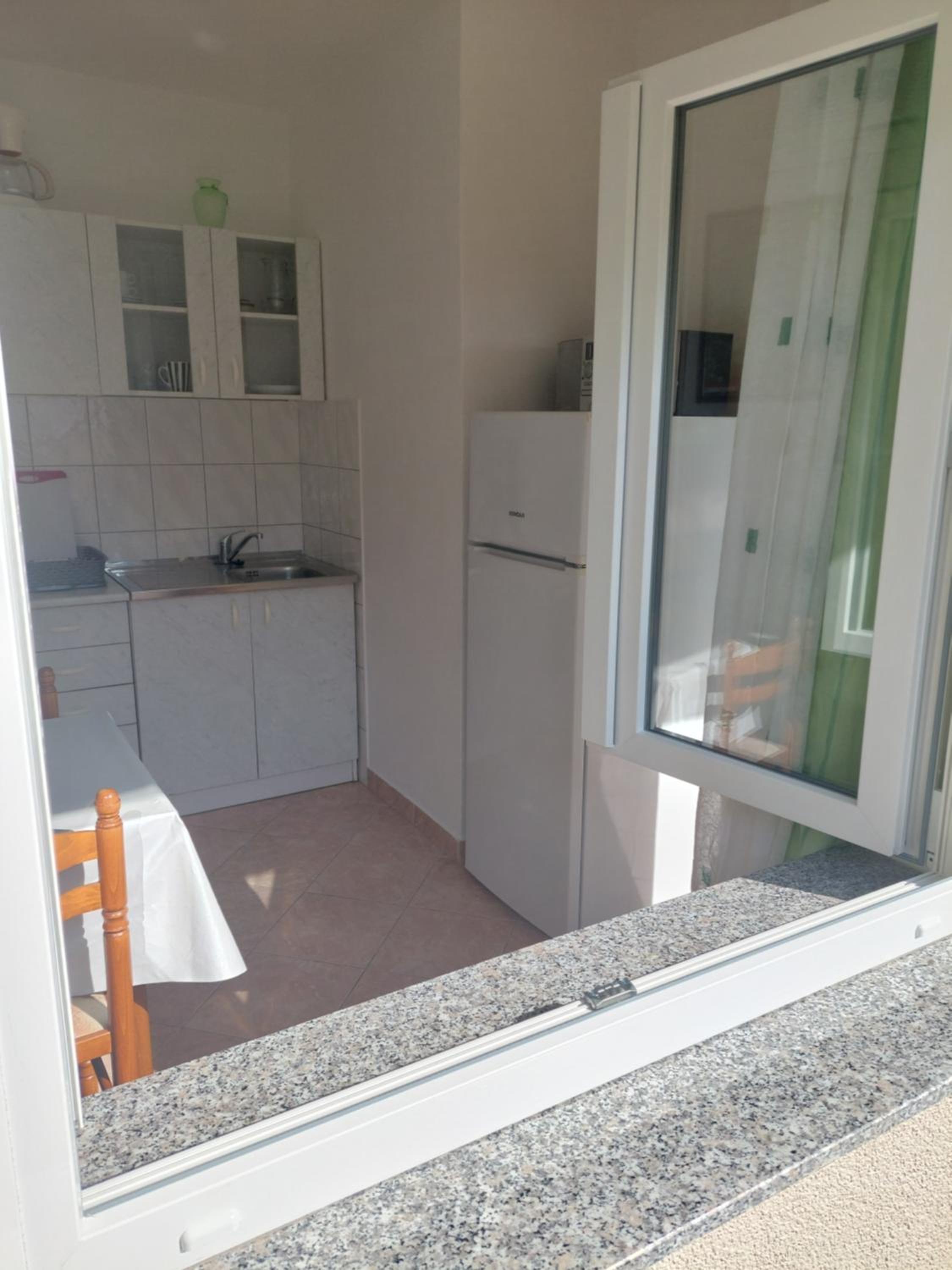 One-Bedroom Apartment - Photo 22