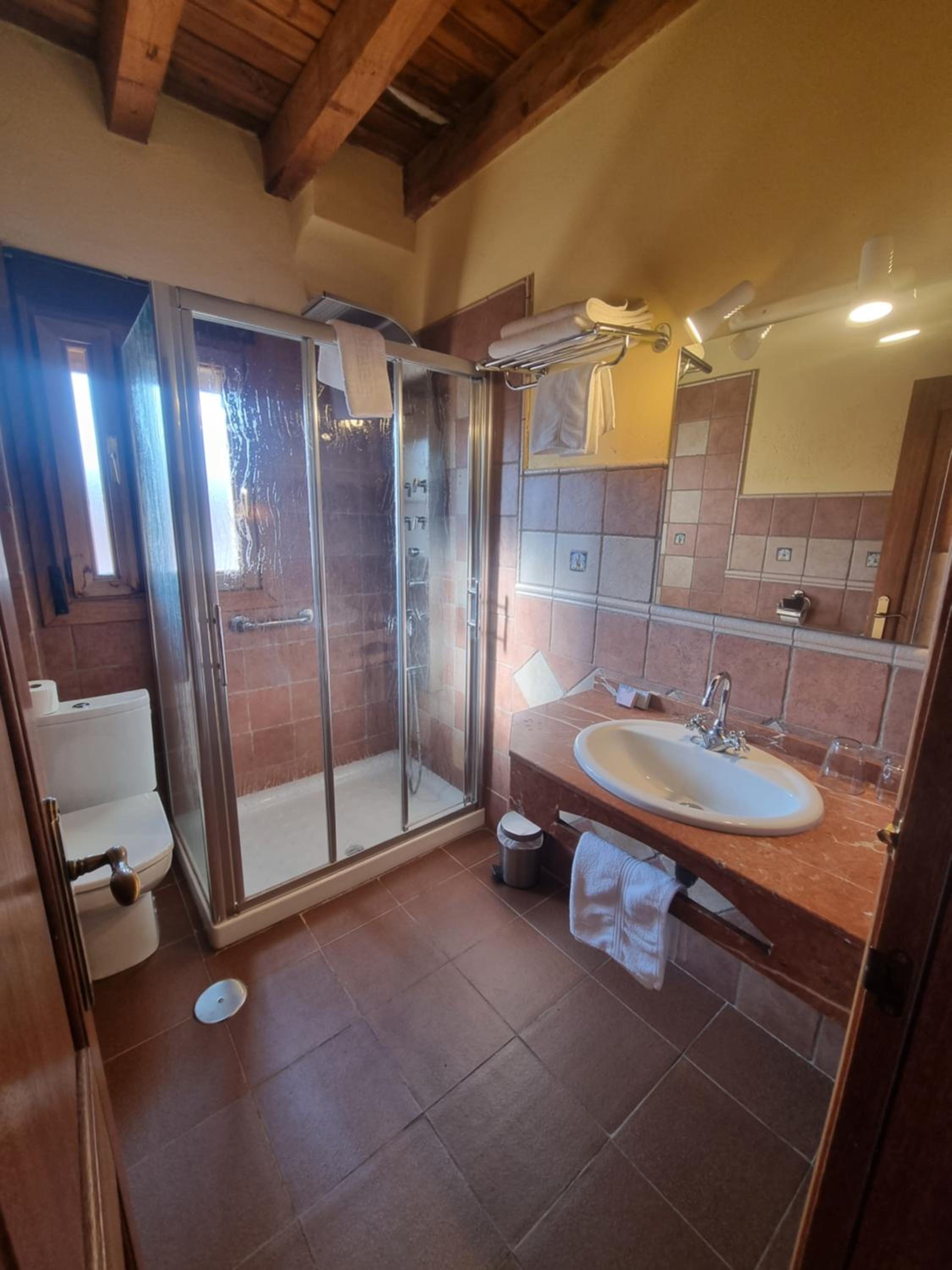One-Bedroom Suite photo 3