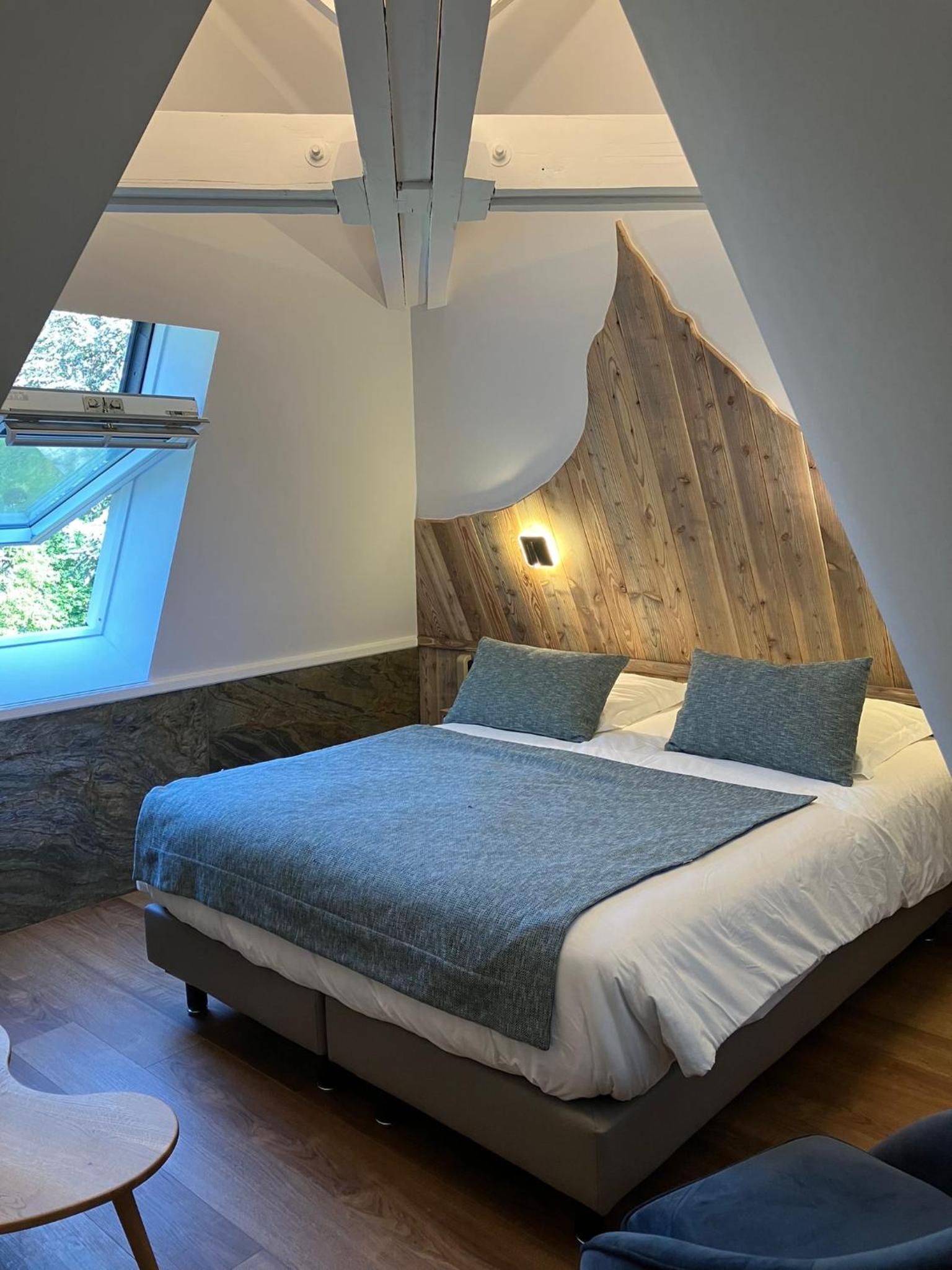 Double Room - Photo 9