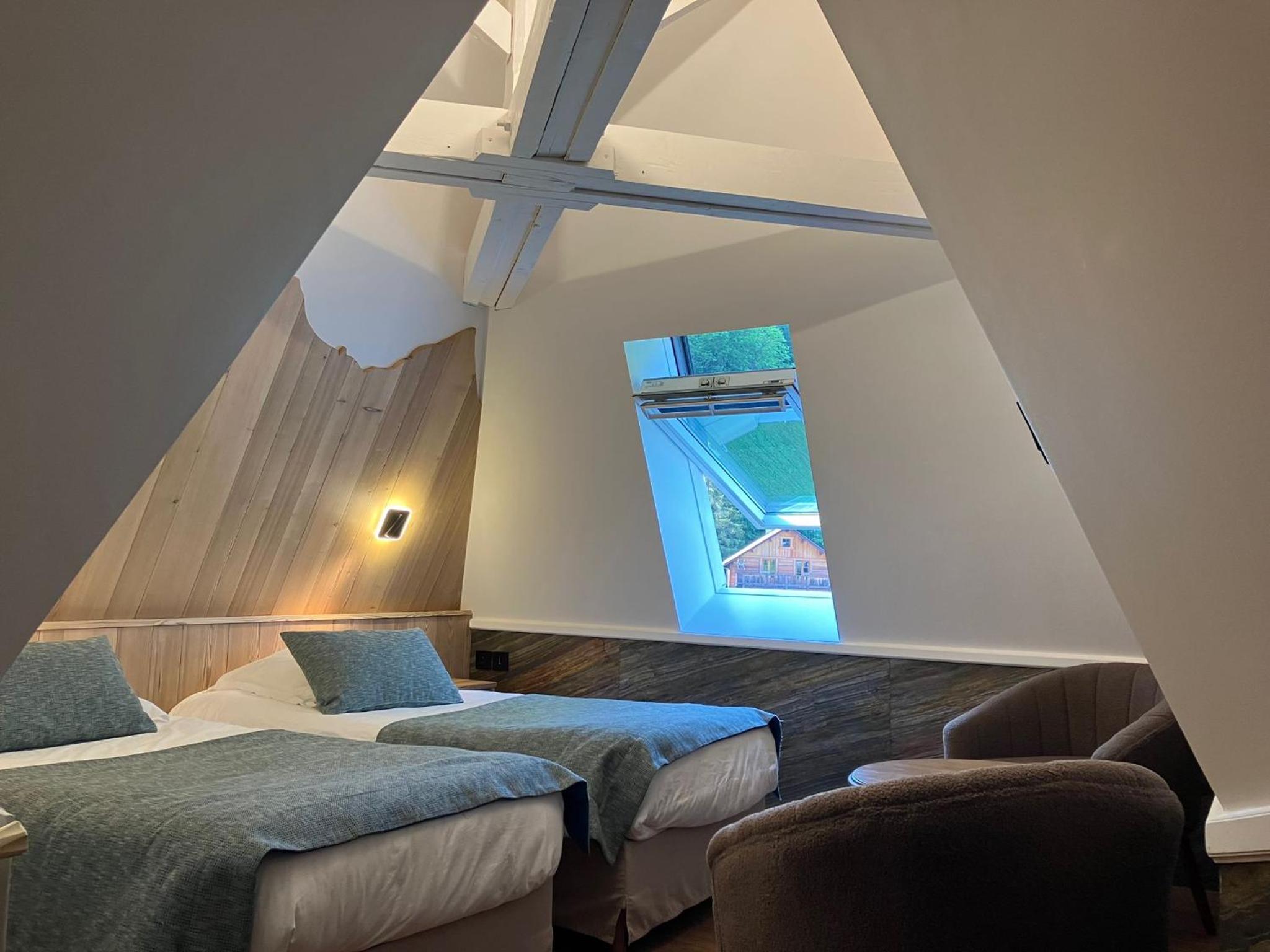 Twin Room - Photo 1