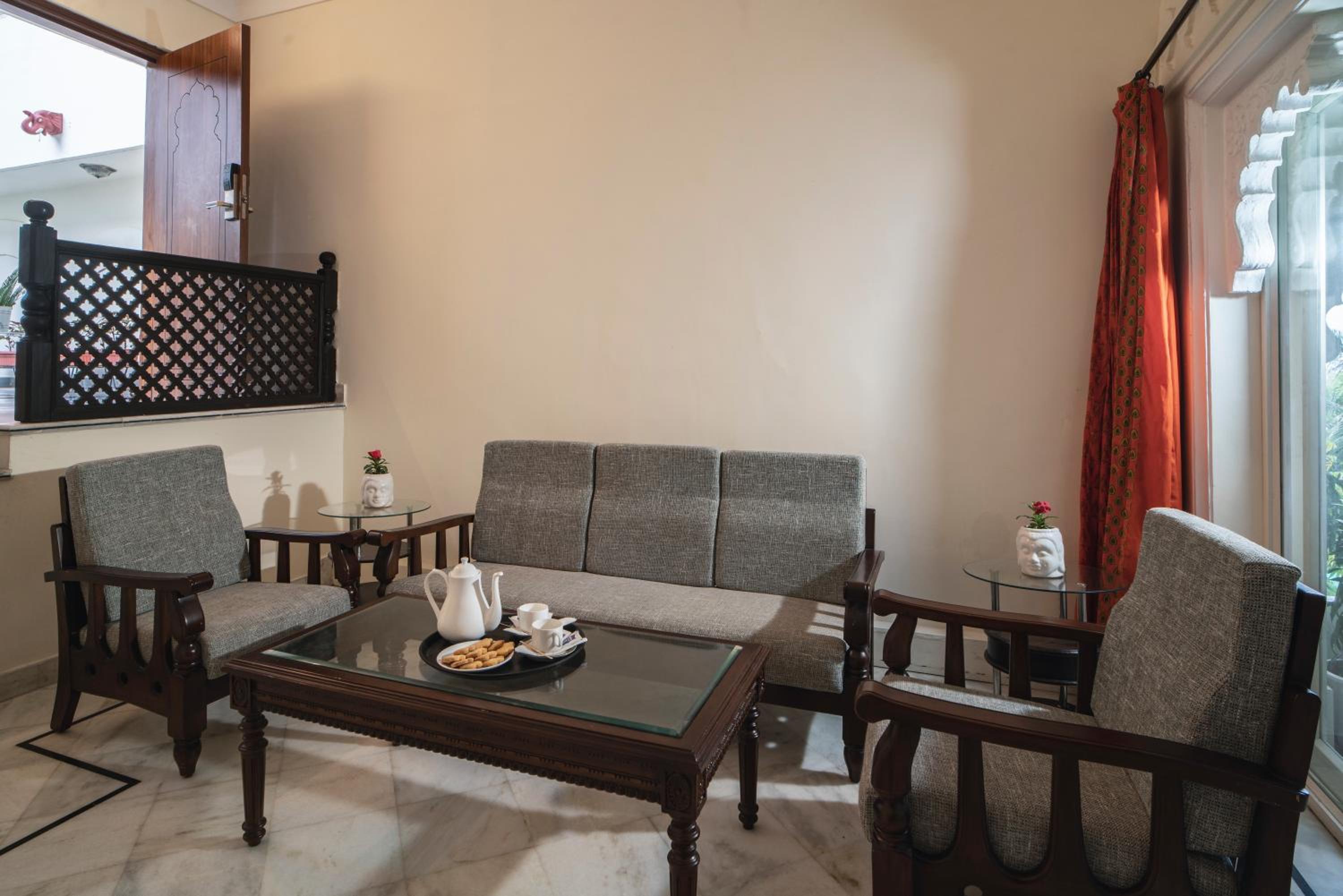Family Suite - Photo 7