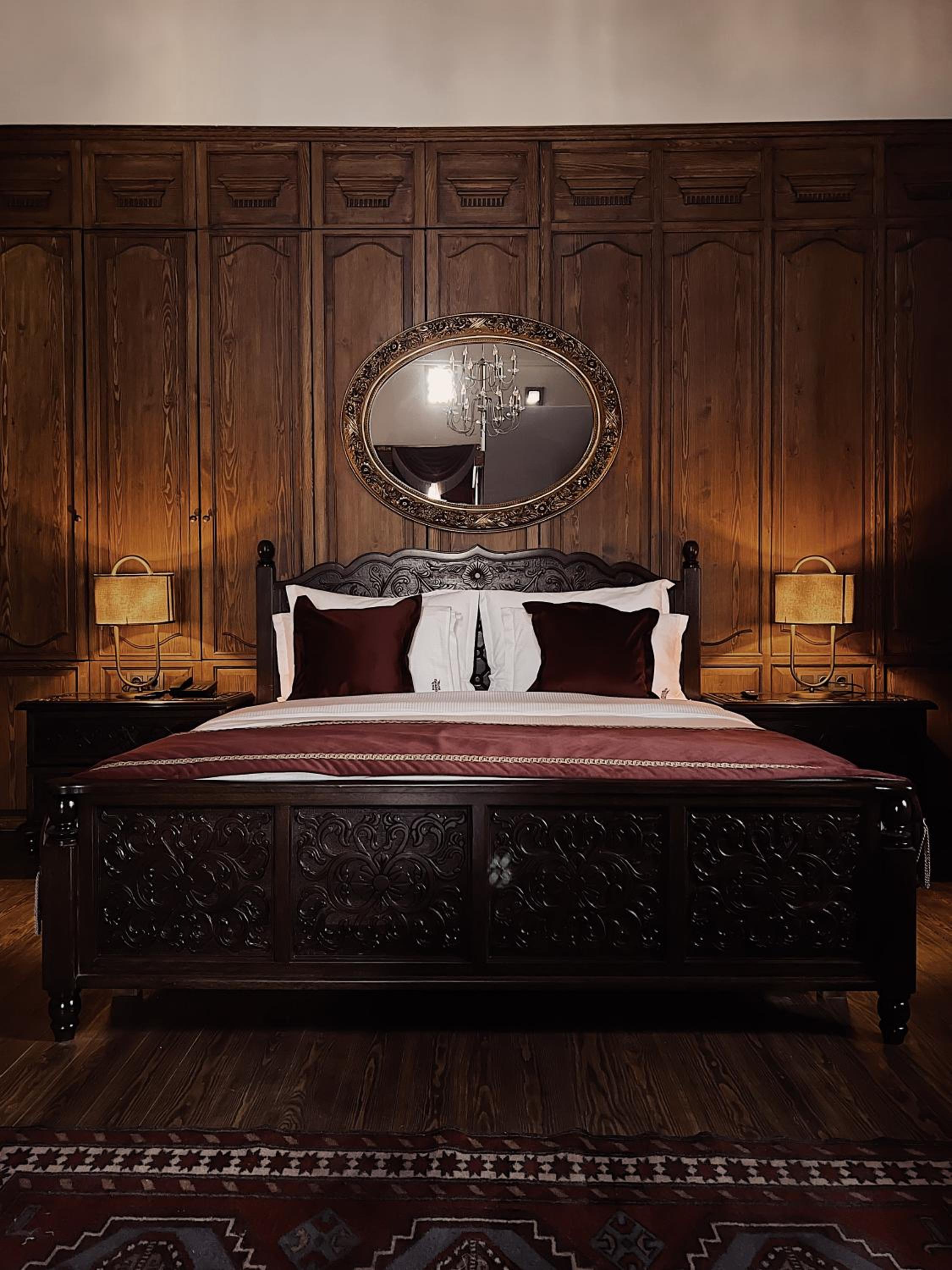 Superior Suite - Photo 20