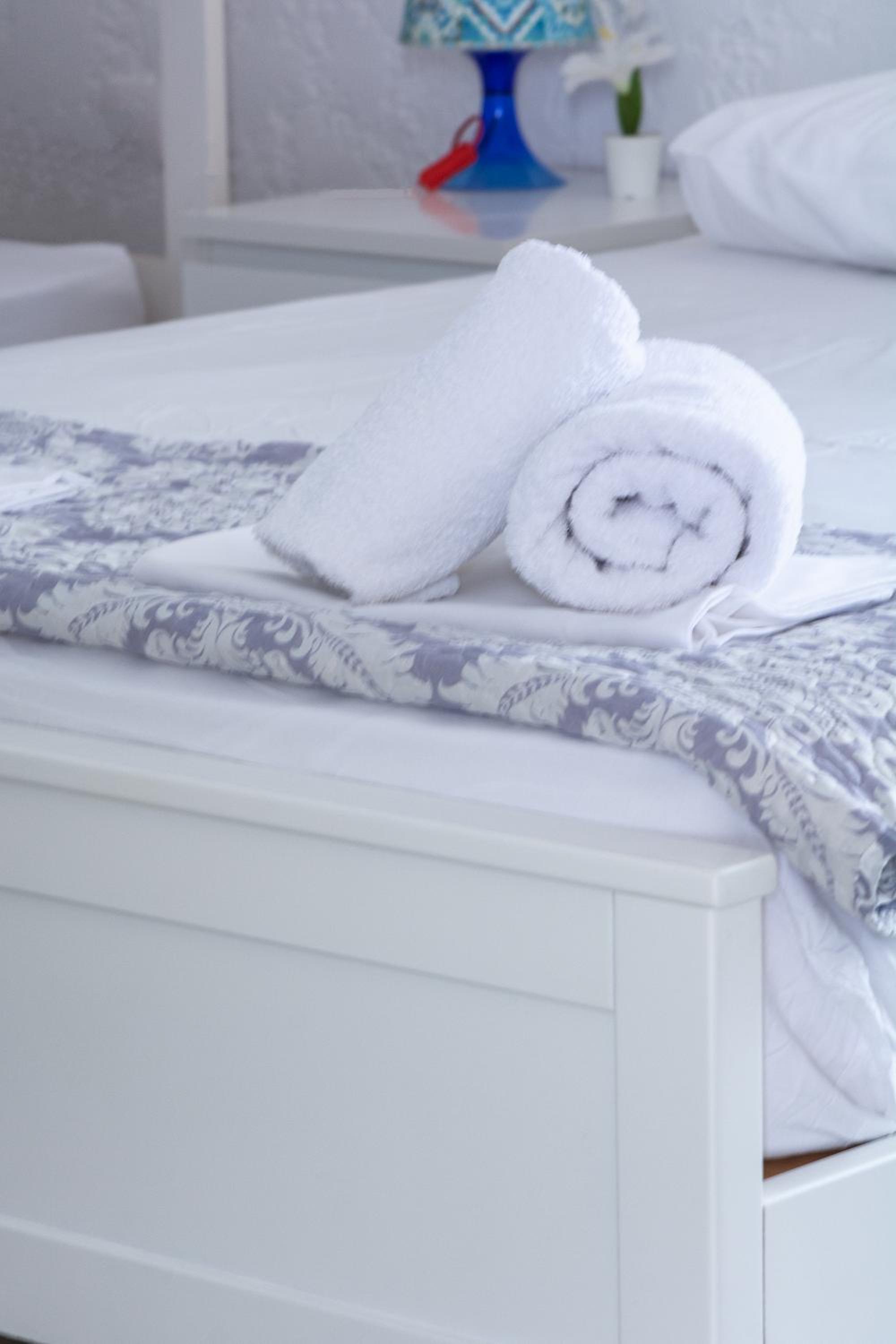 Premium Quadruple Room - Photo 7