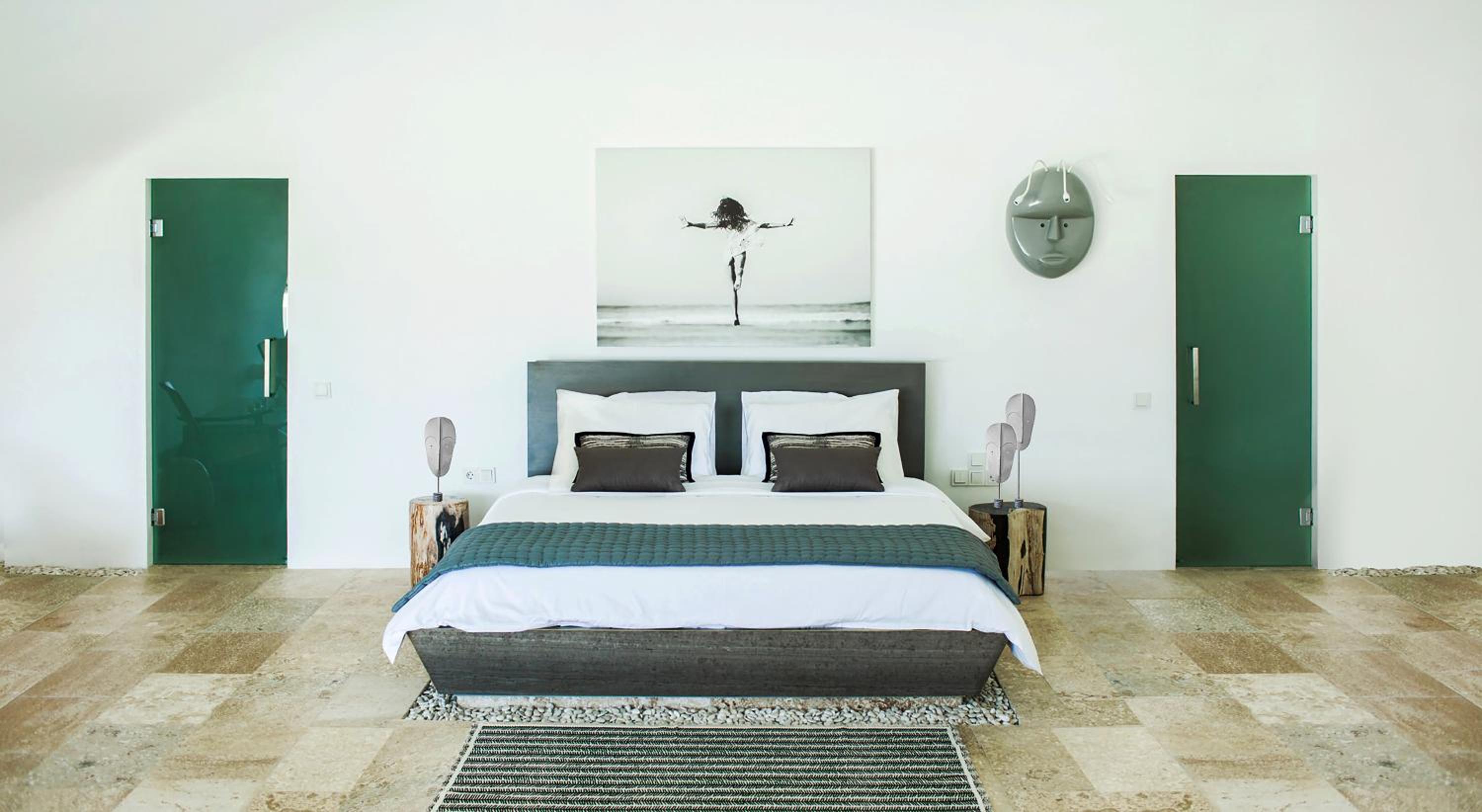 Three-Bedroom Villa - Photo 13