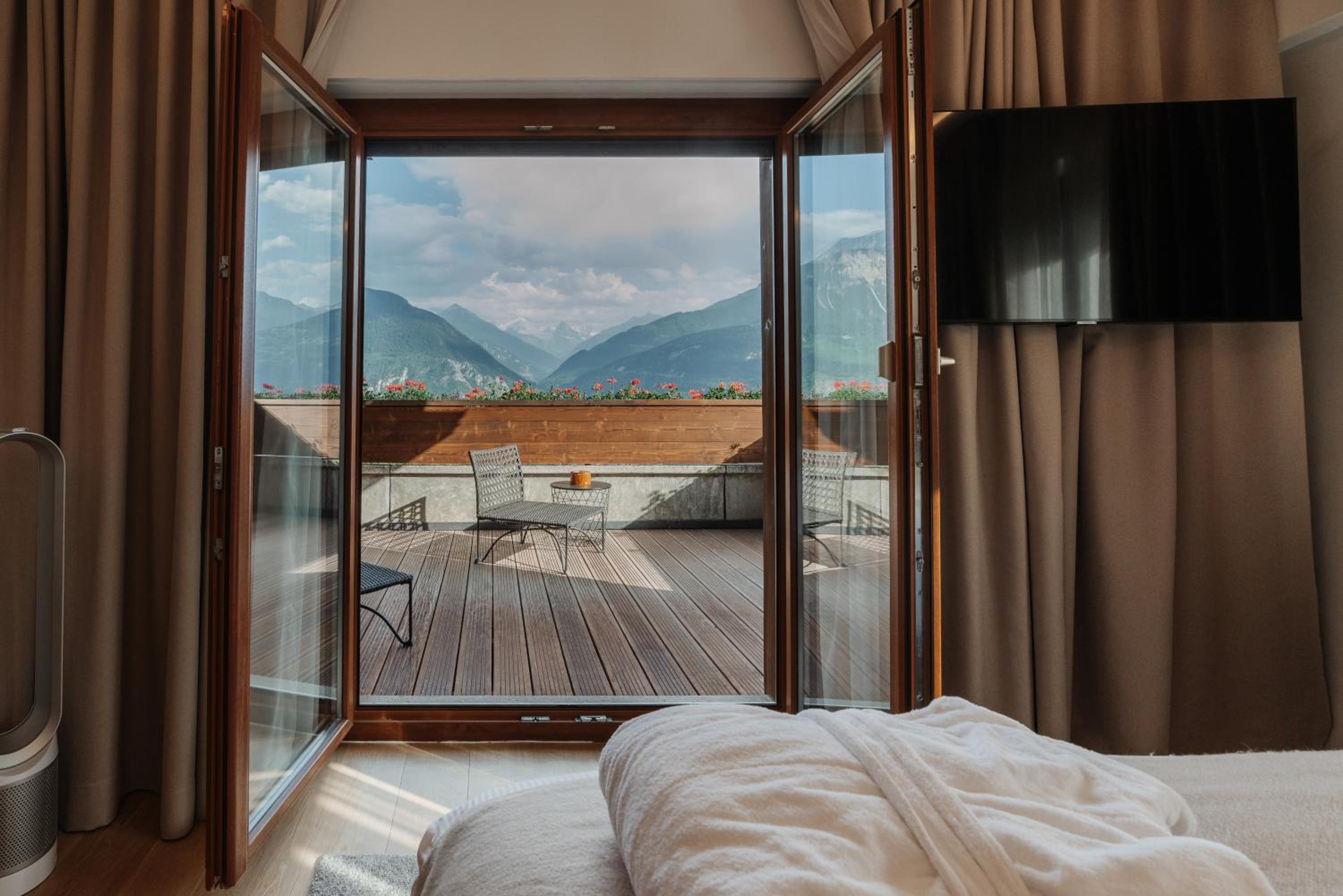 Family Junior Suite - Photo 11