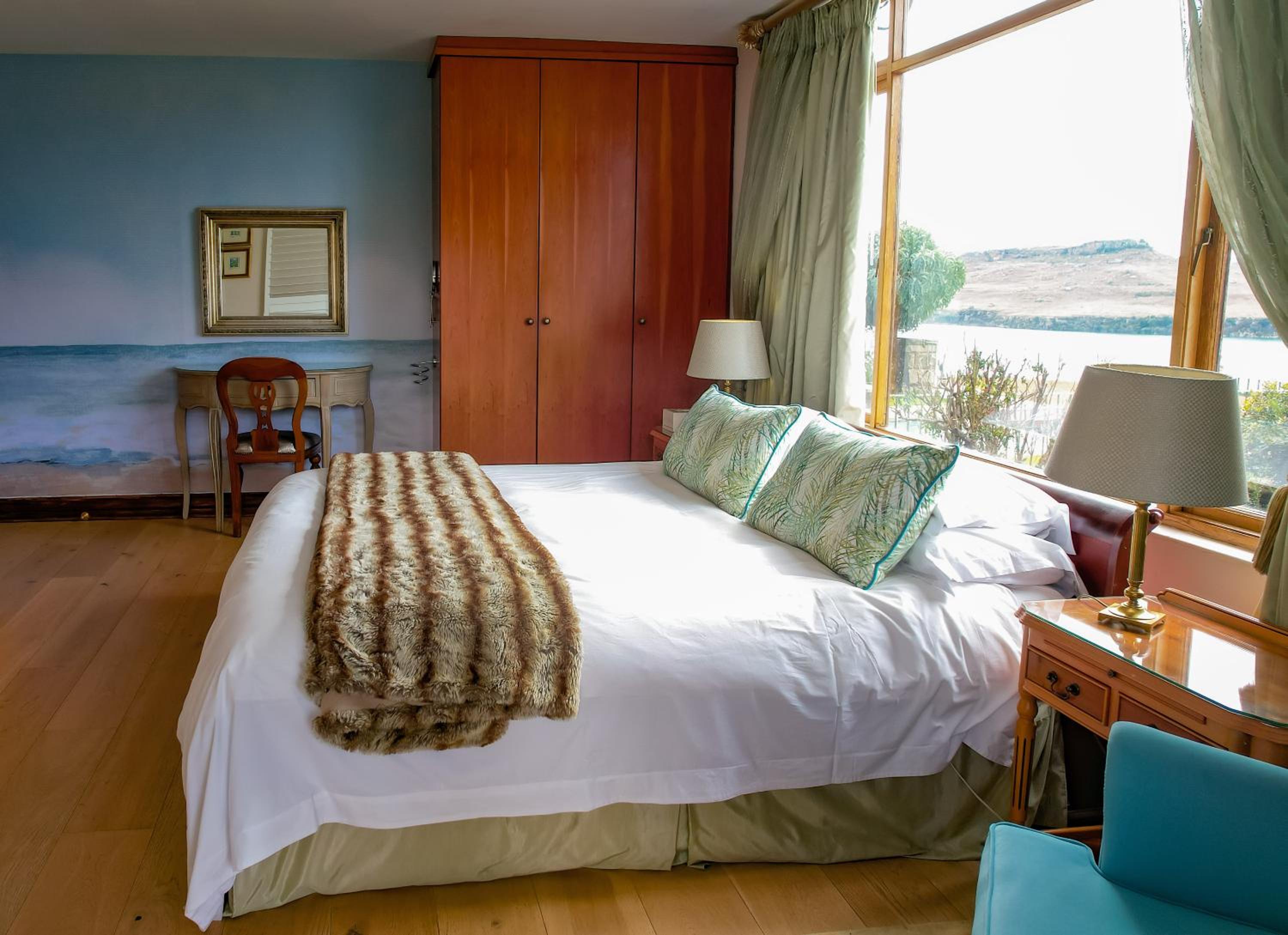 Honeymoon Suite photo 3