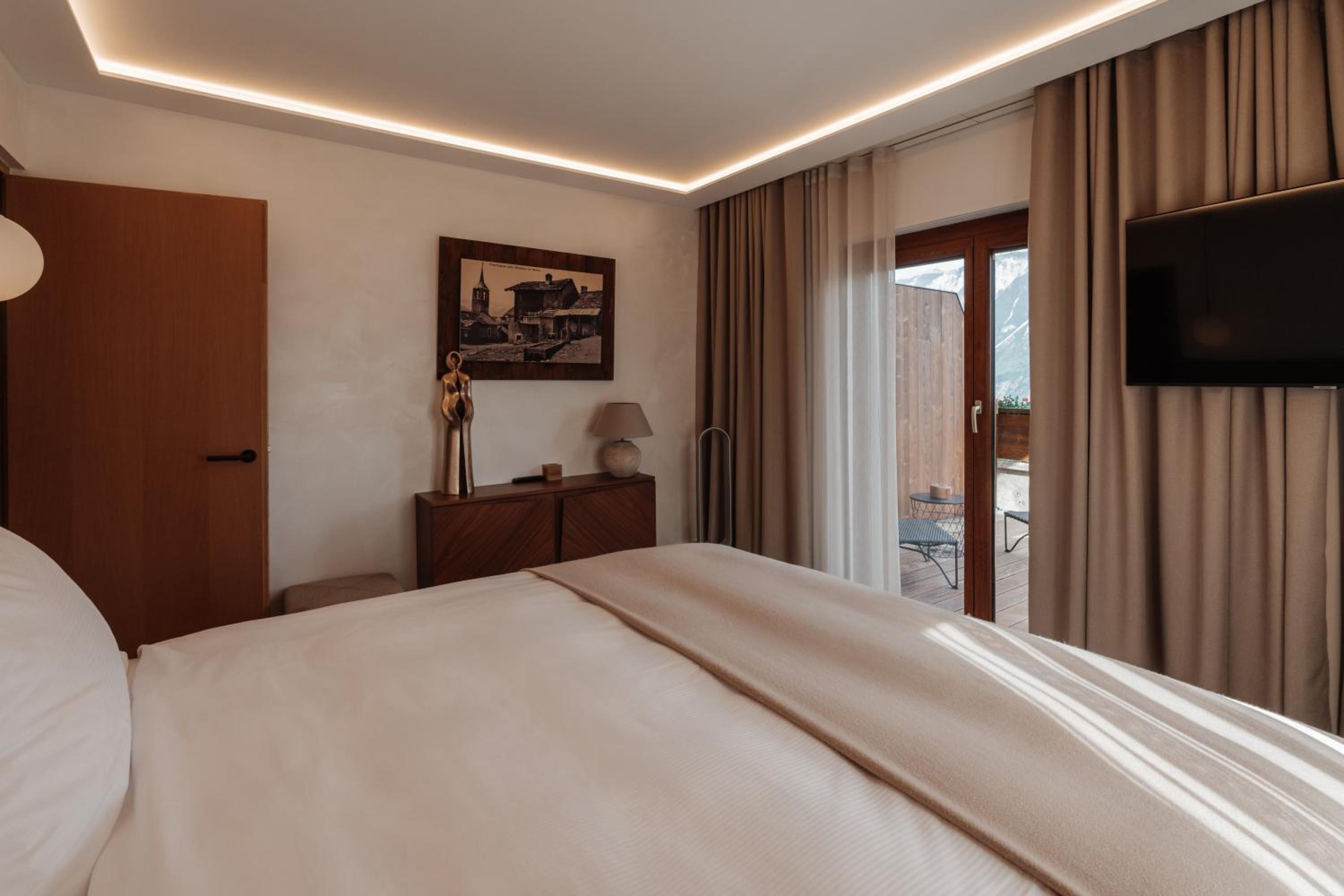 Family Junior Suite - Photo 13