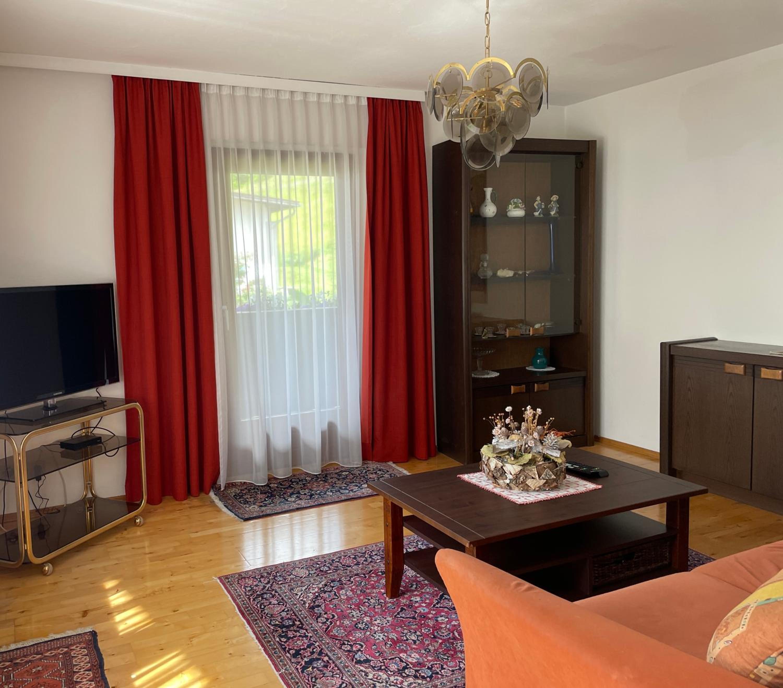 Three-Bedroom Apartment with Balcony