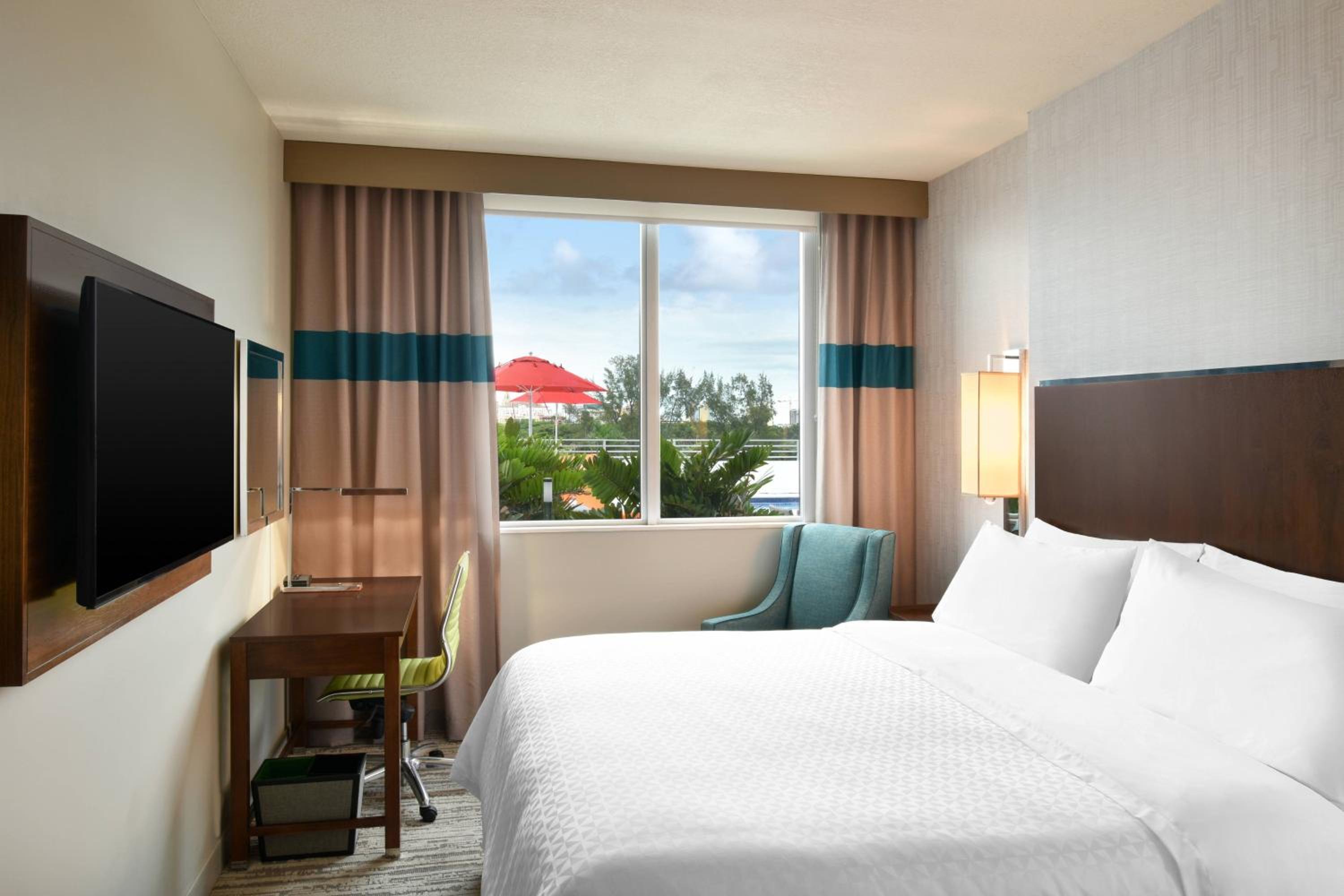Guest Room, 1 King