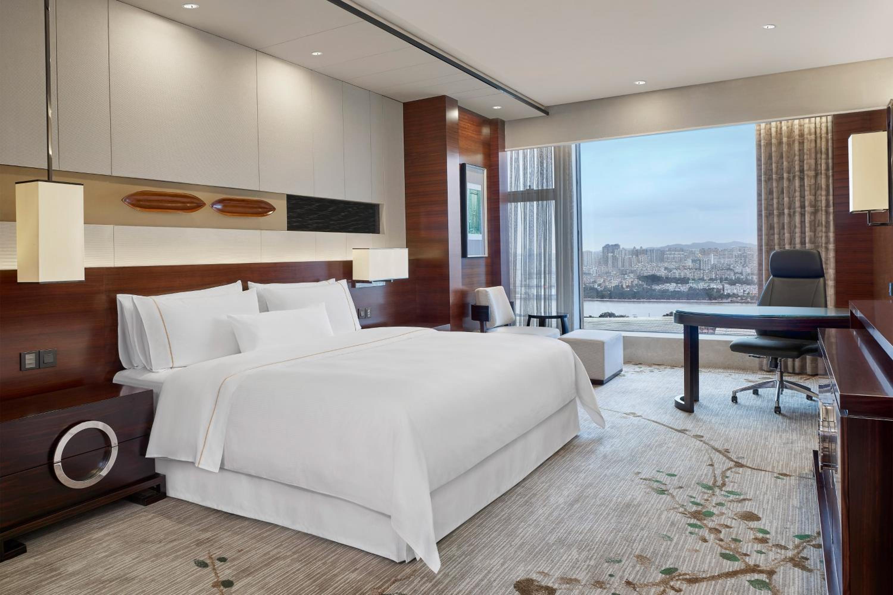 Westin Premier King Room photo 1