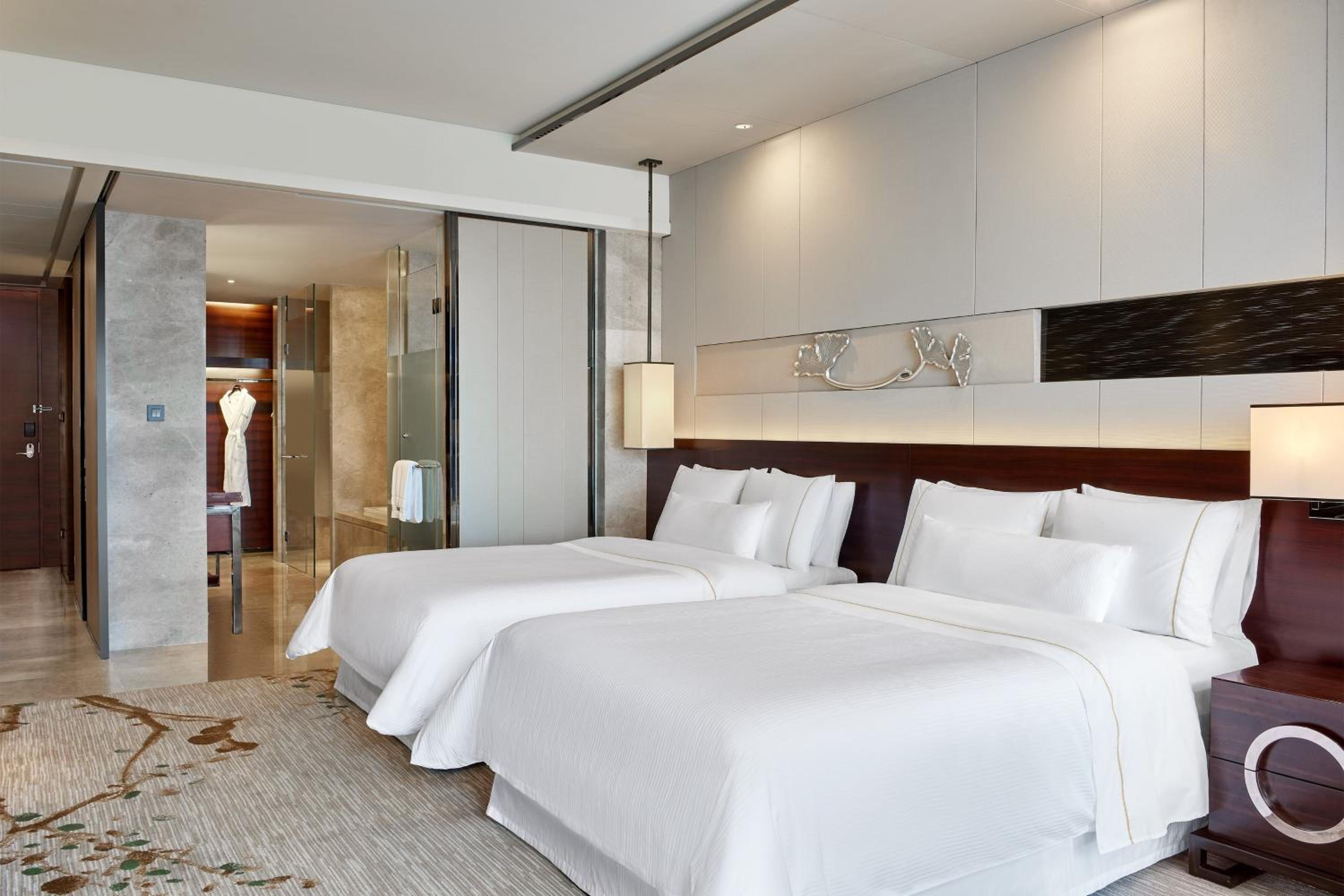 Westin Executive Deluxe Twin Room photo 1