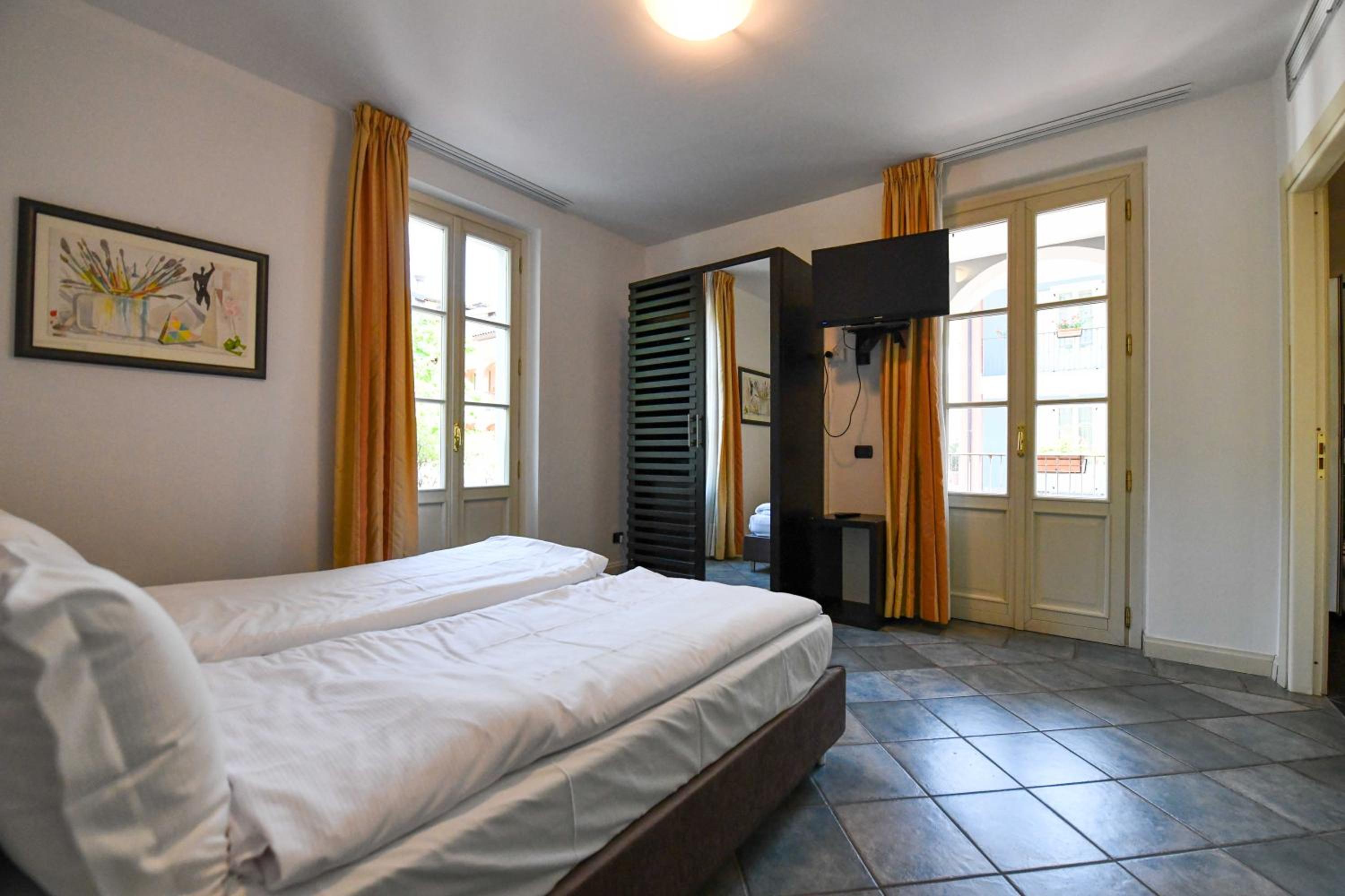 Superior Double or Twin Room photo 1