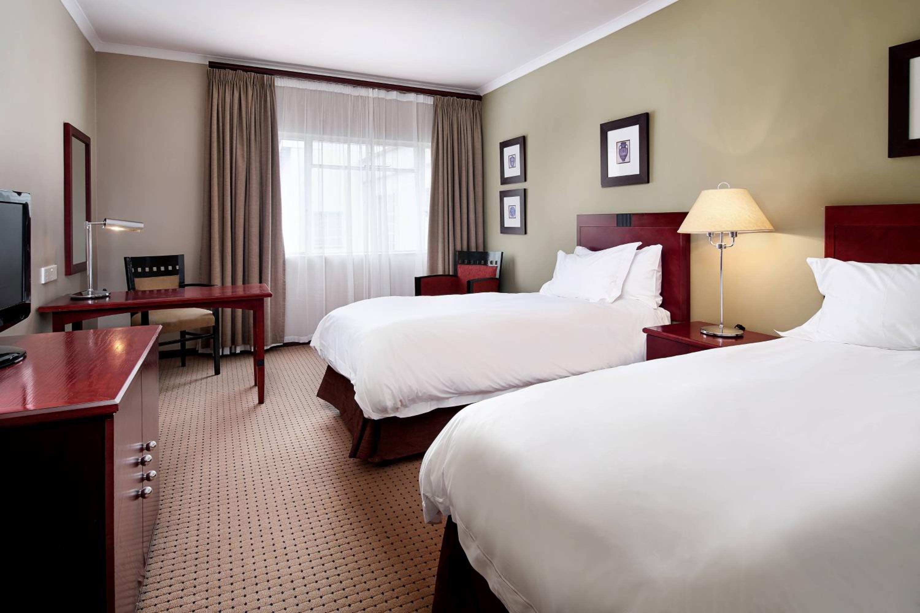 Guest room, 2 Twin/Single Bed(s) - Photo 4
