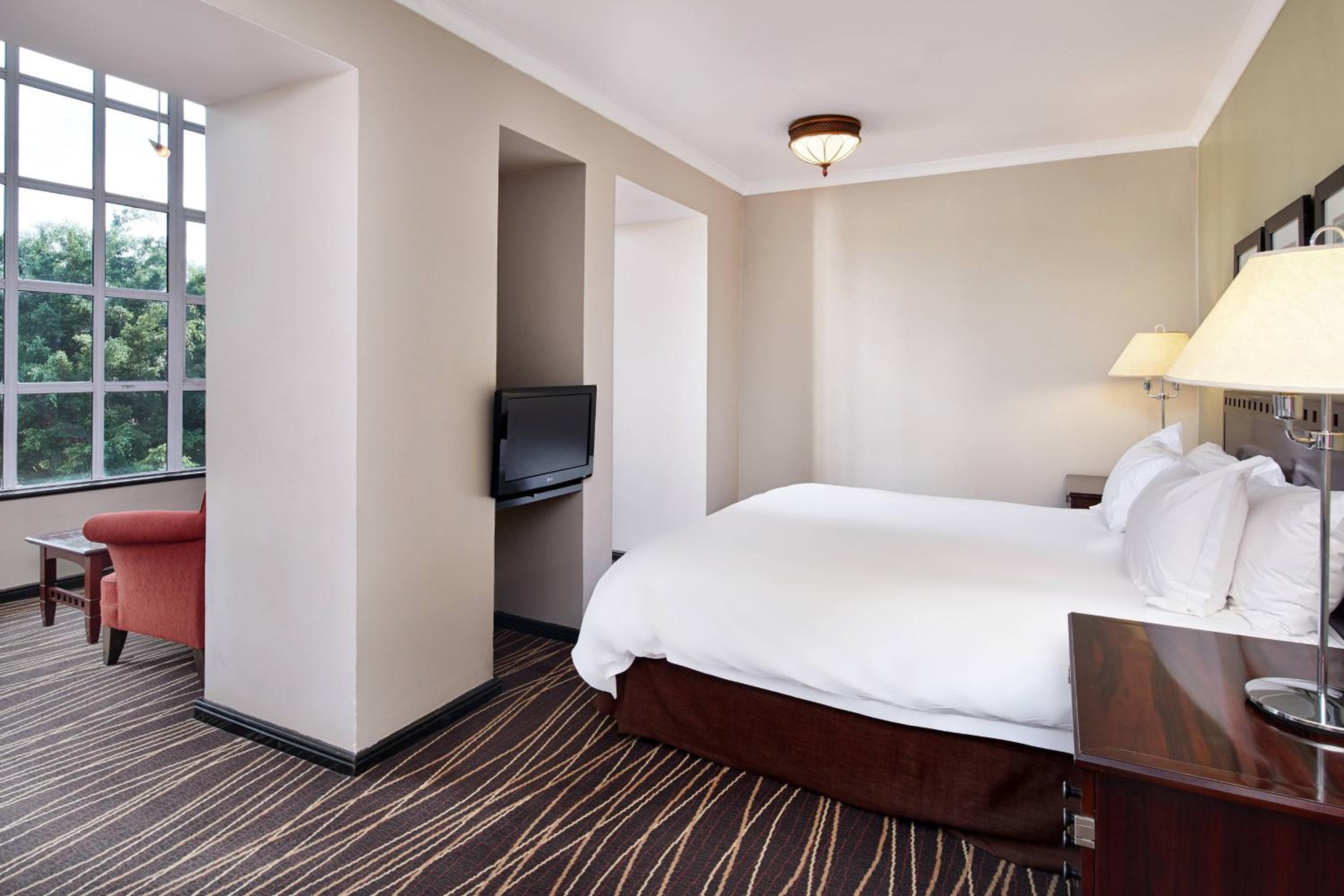 Junior Suite - Photo 1