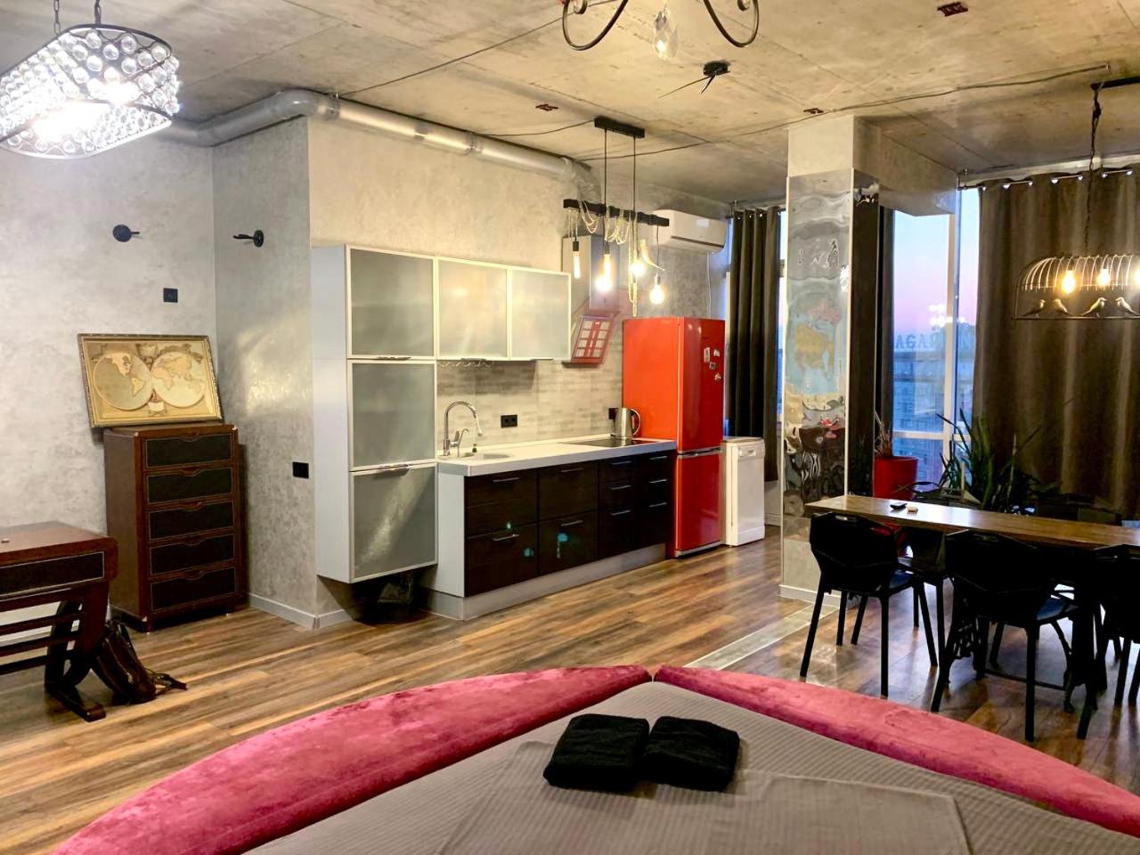 Standard Studio
